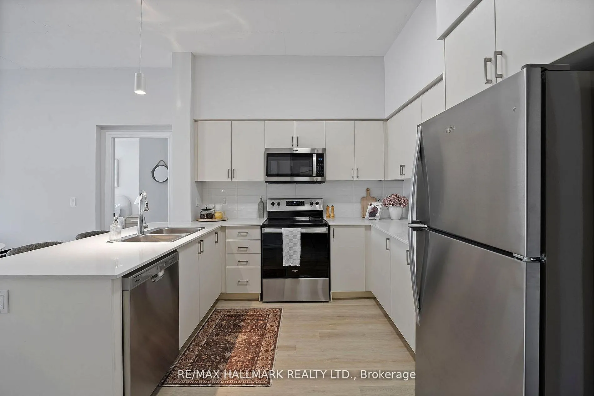 70 Dean Avenue #810