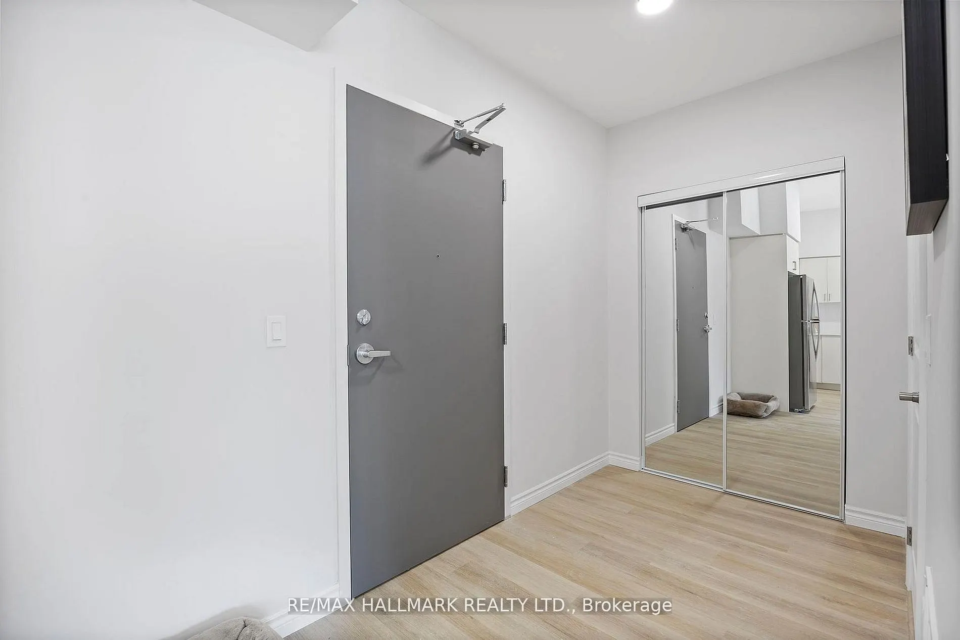 70 Dean Avenue #810