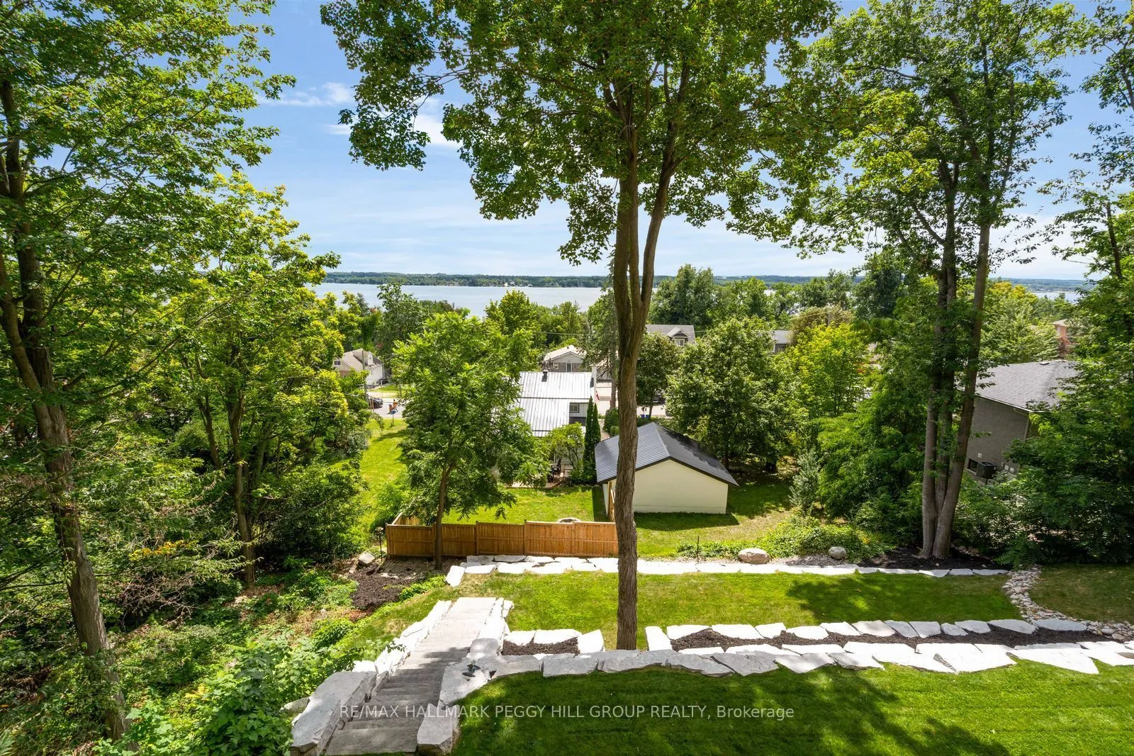 11 Crestwood Drive