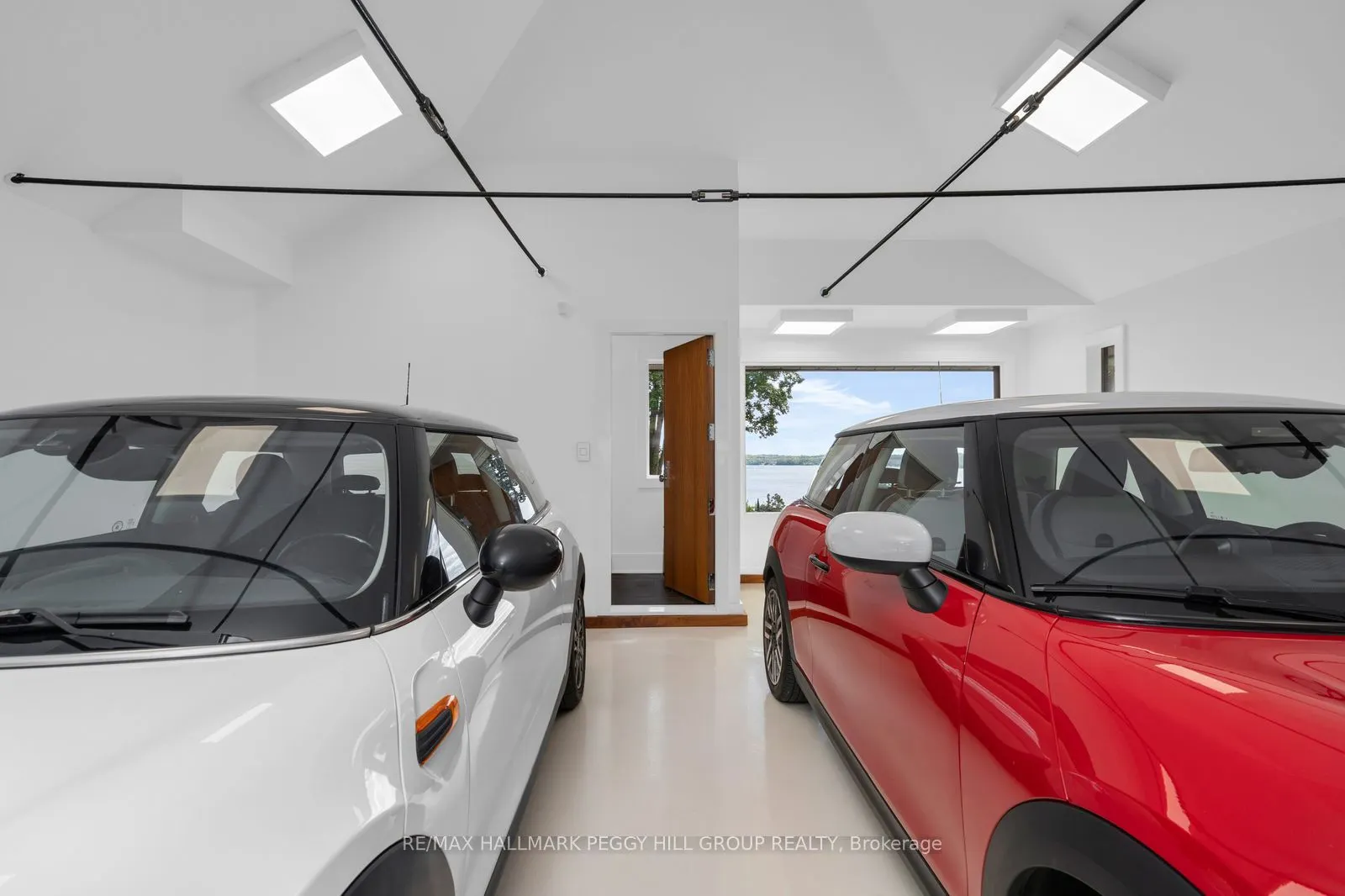 11 Crestwood Drive