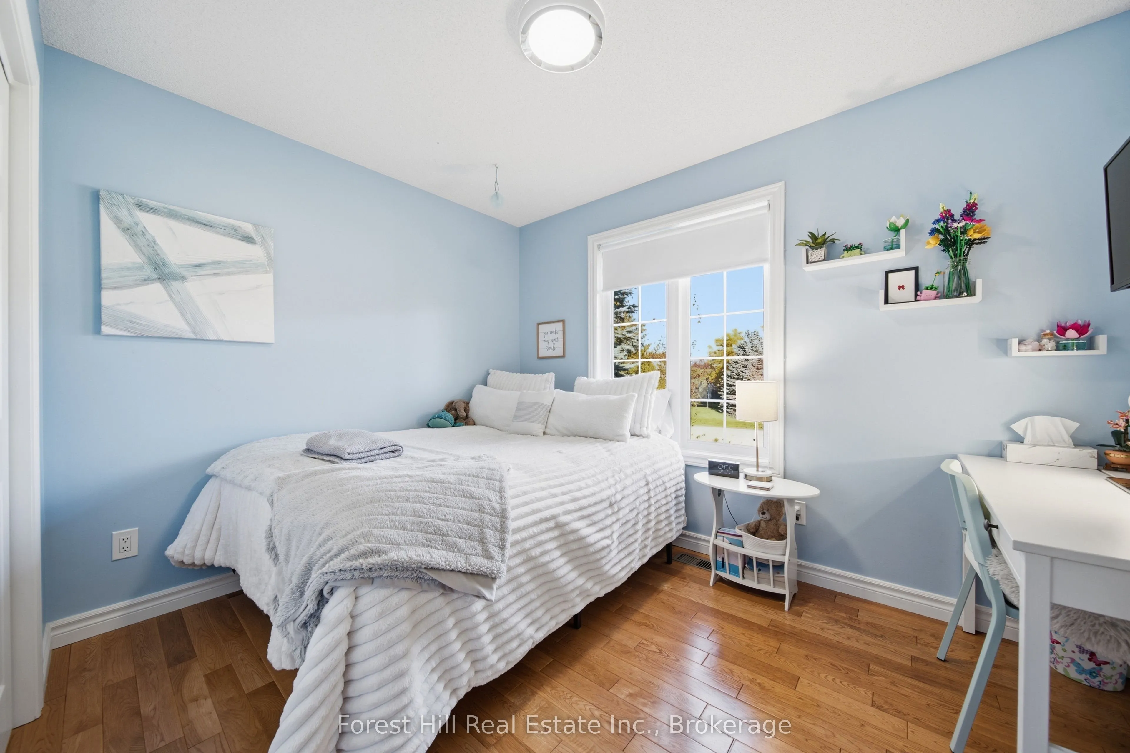 31 MCKEAN Boulevard