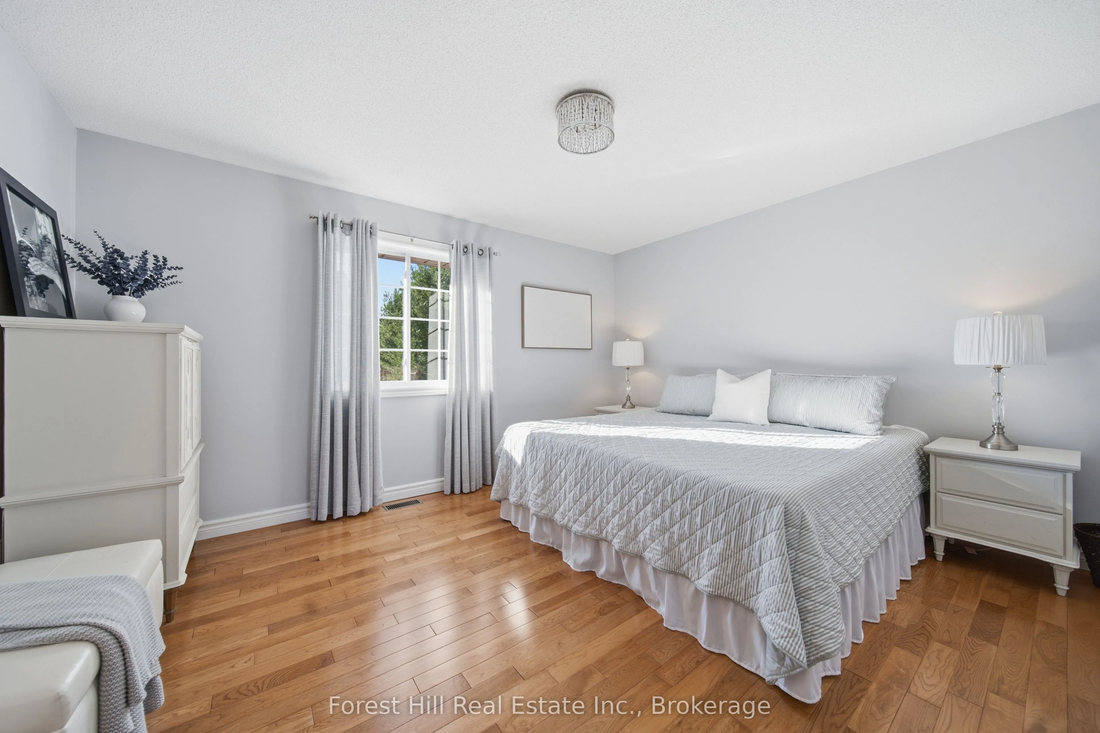 31 MCKEAN Boulevard