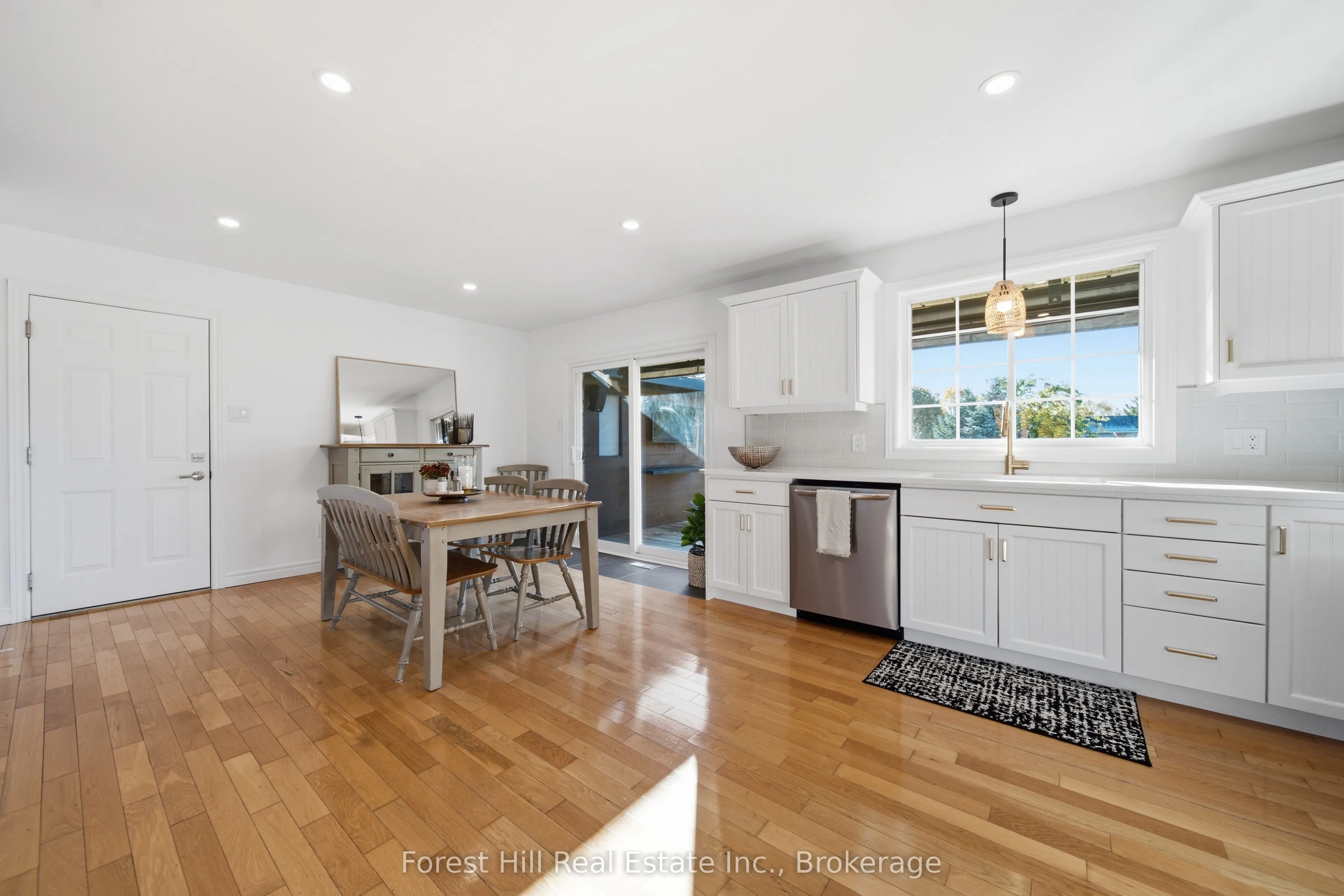 31 MCKEAN Boulevard