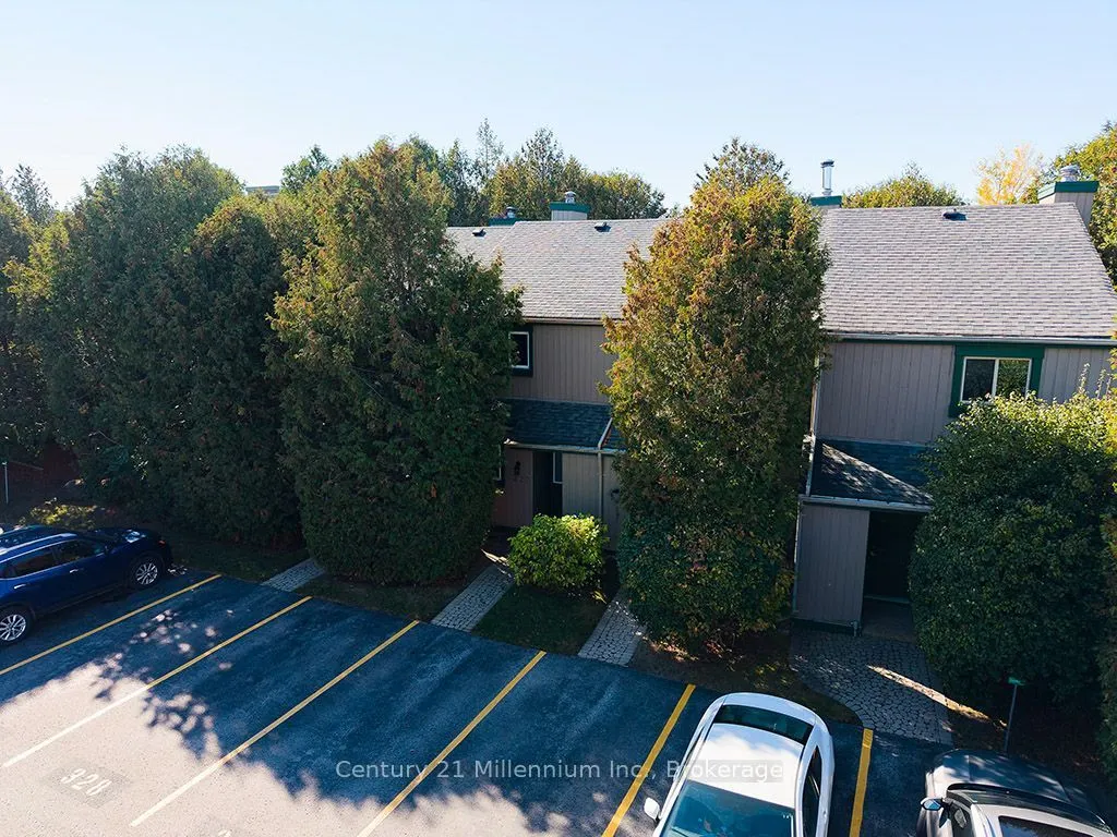 5 Dawson Drive #327