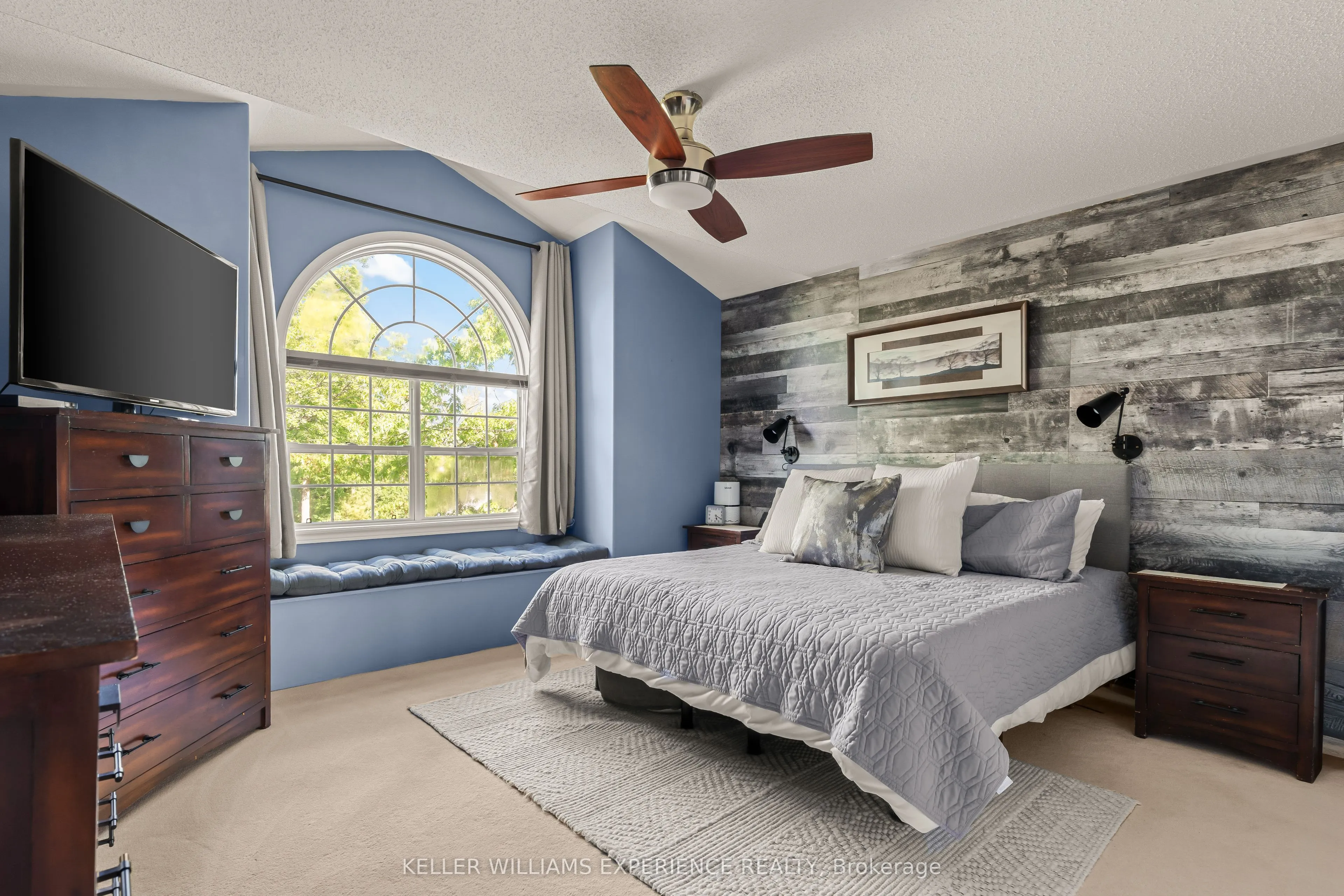 4254 Forest Wood Drive