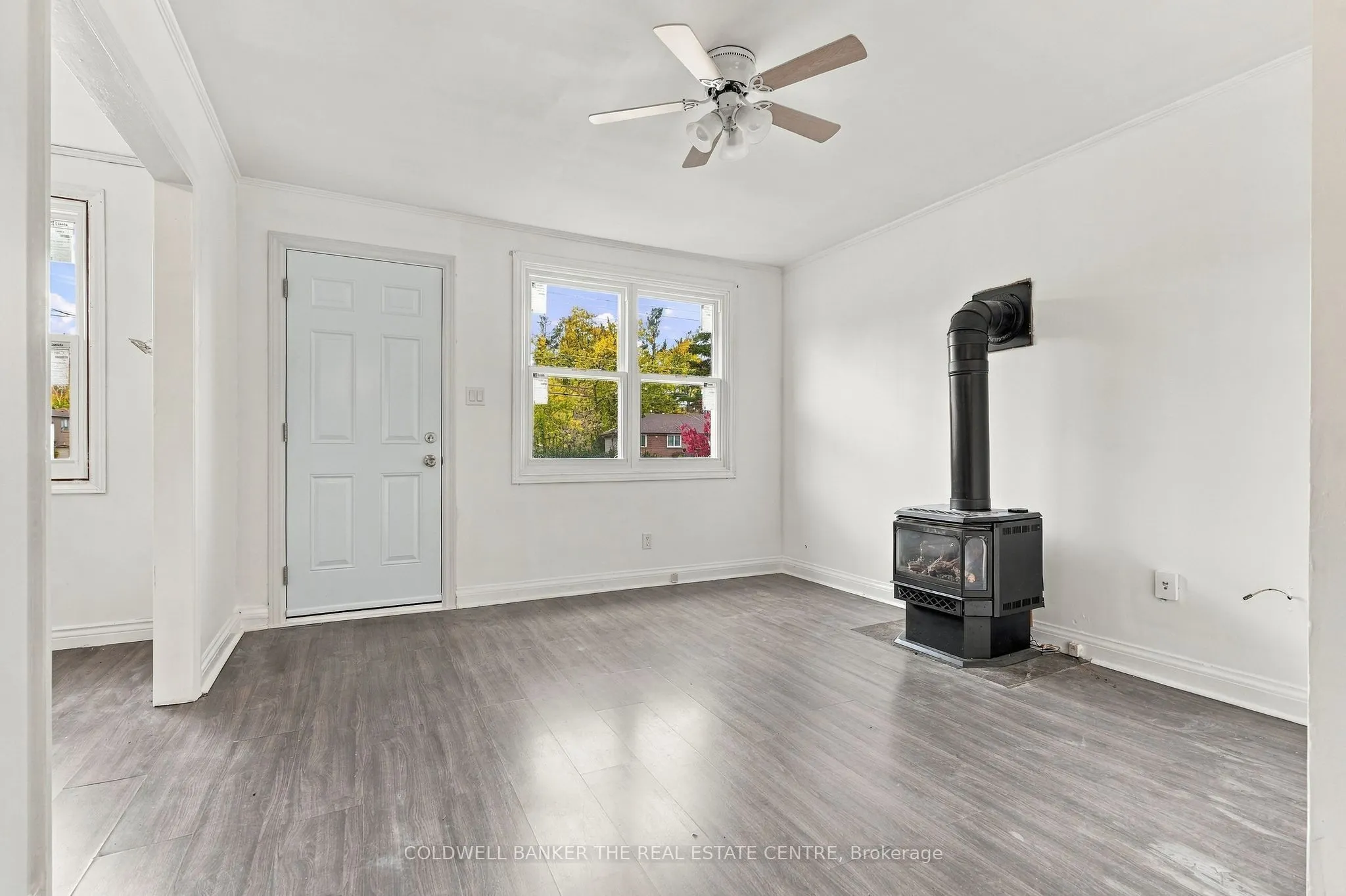 202 Ferndale Drive N