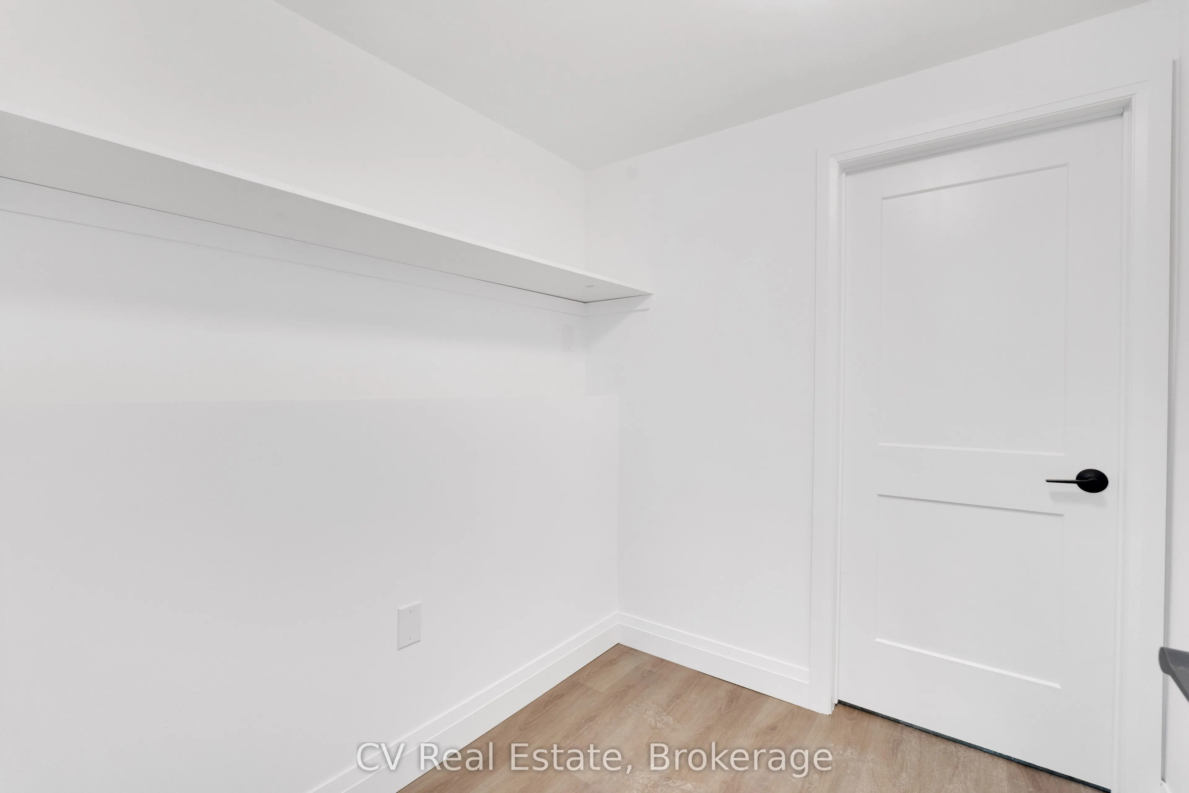 3338 Cox Drive