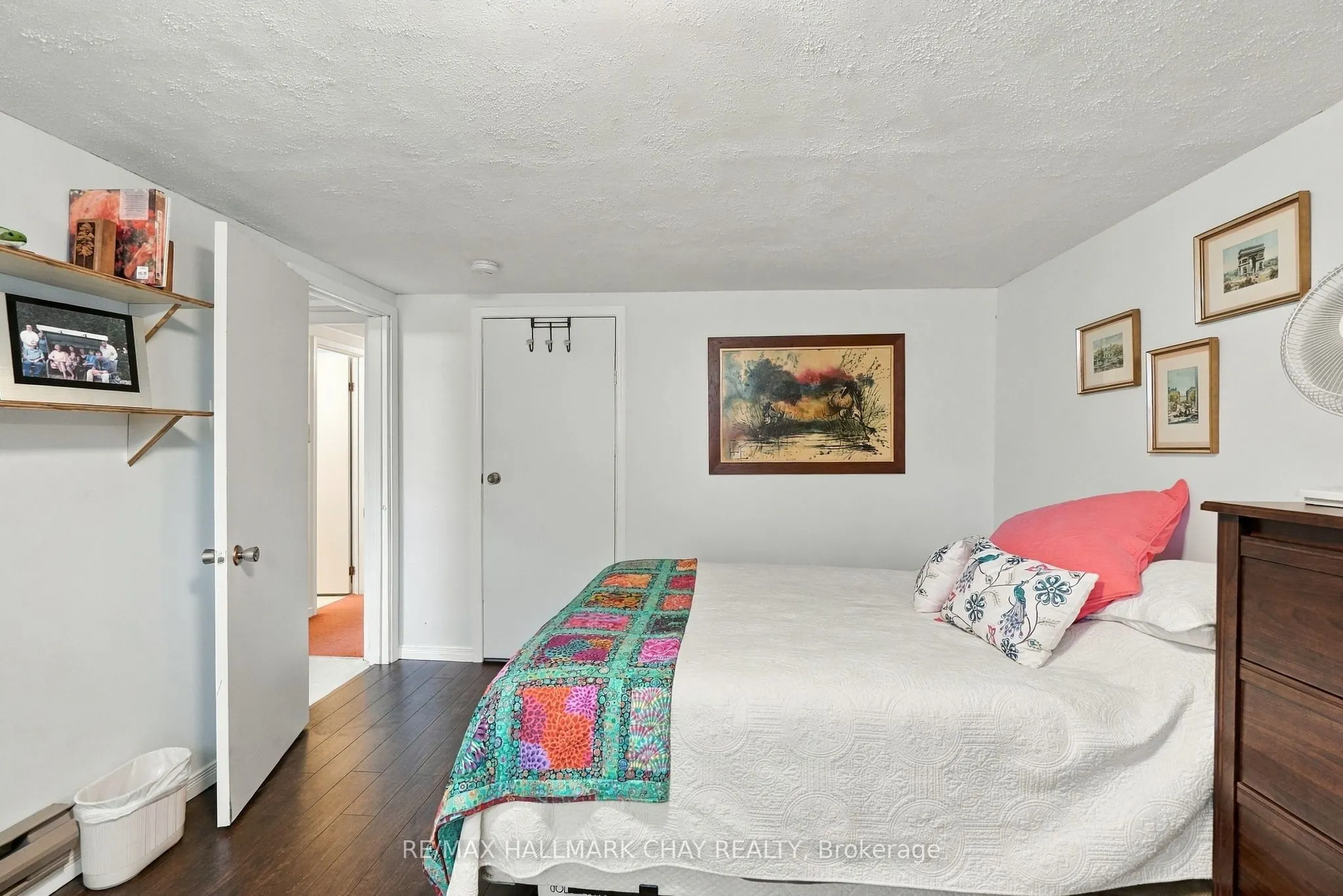 17 WELLS Crescent