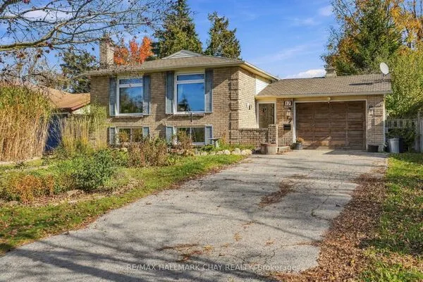 17 Wells Crescent