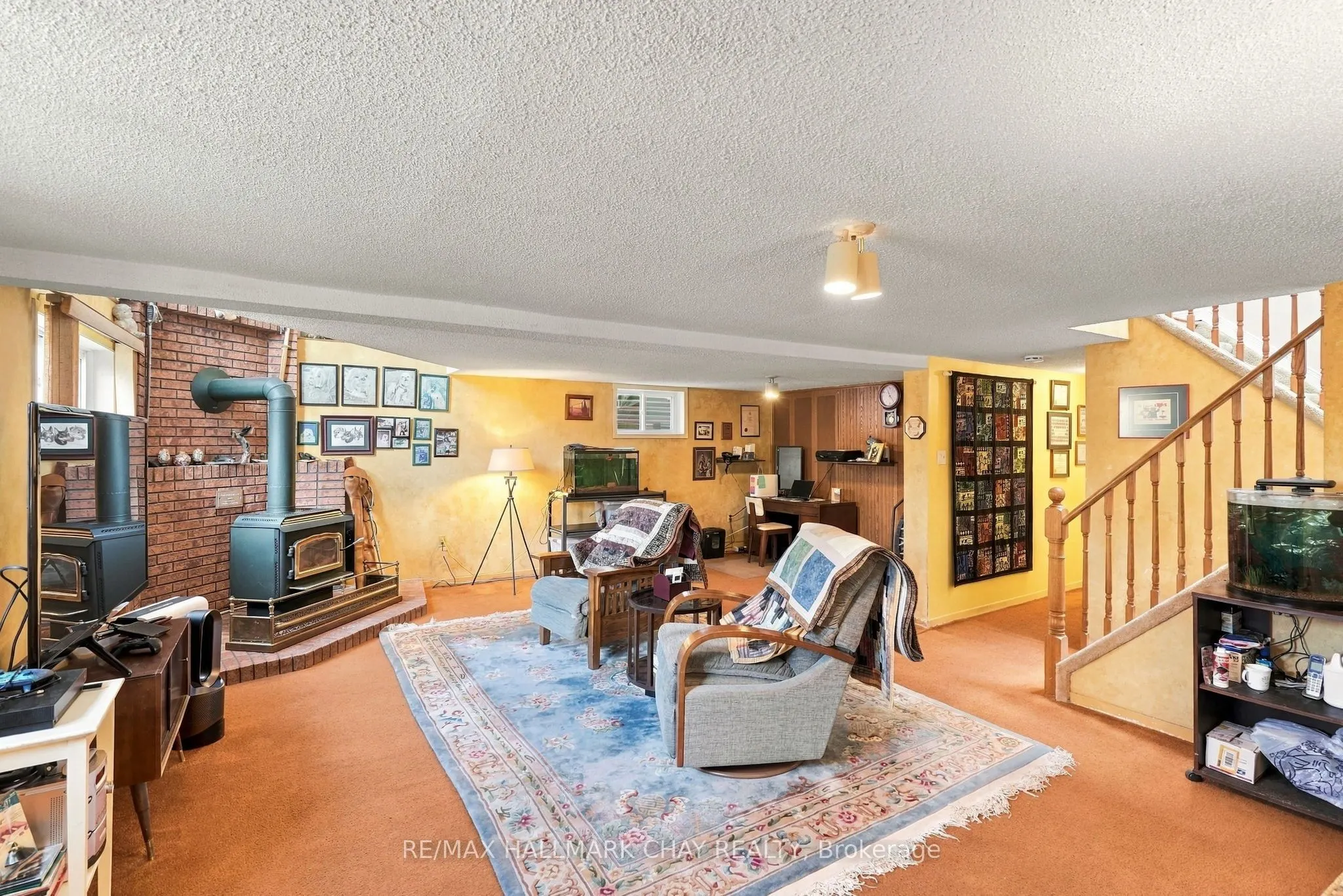 17 WELLS Crescent
