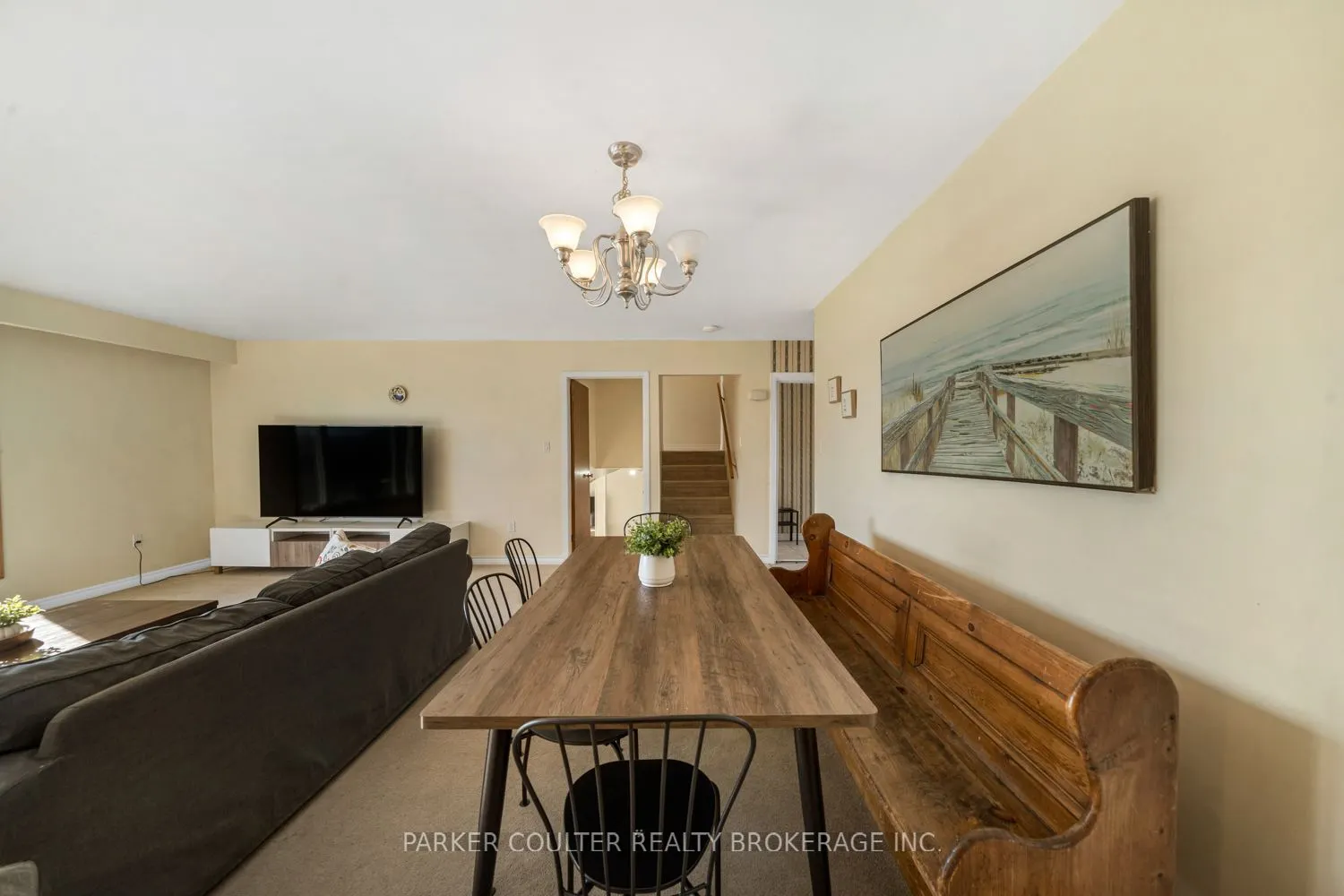 347 Macisaac Drive