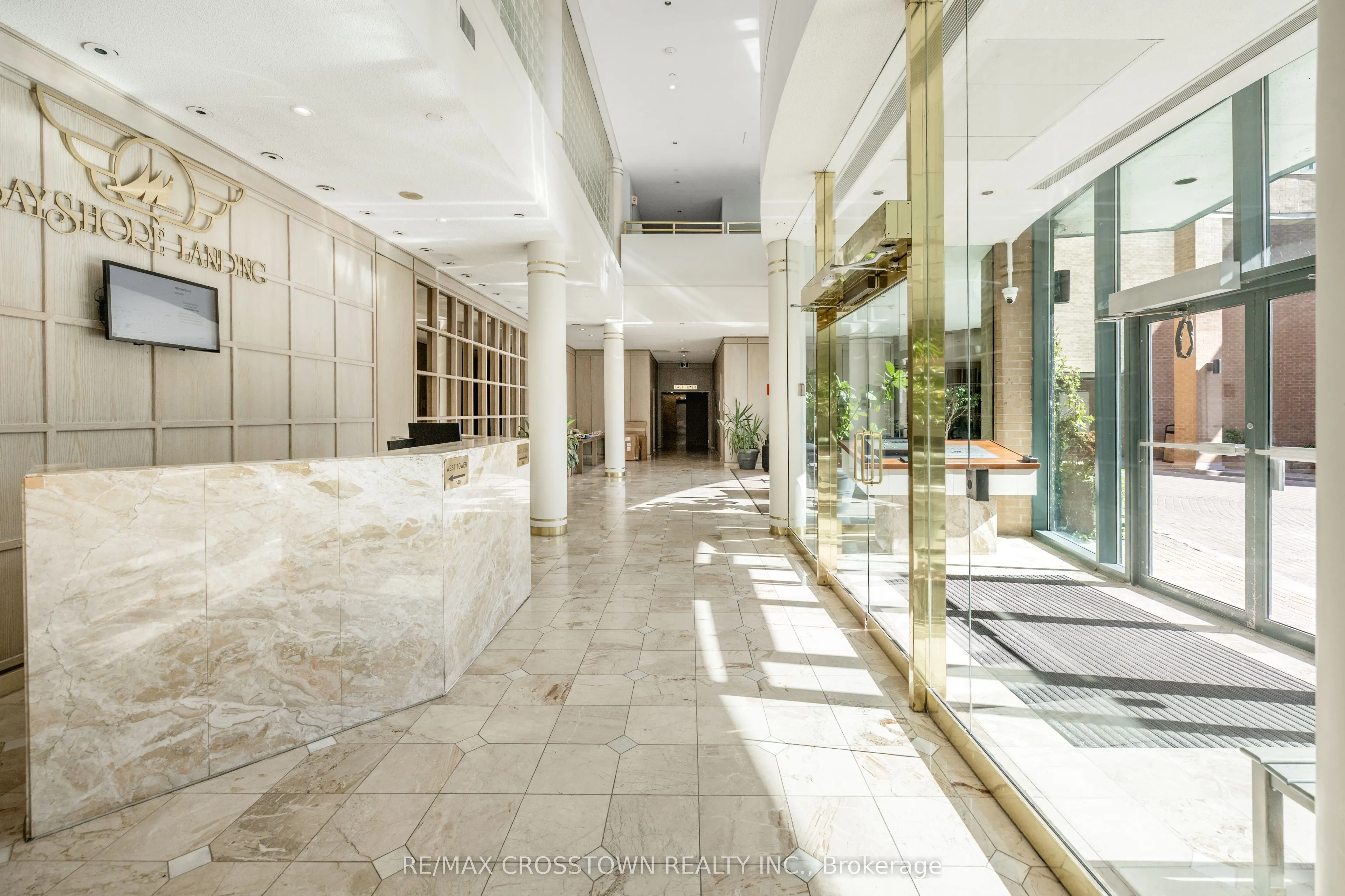 140 Dunlop Street E #1506