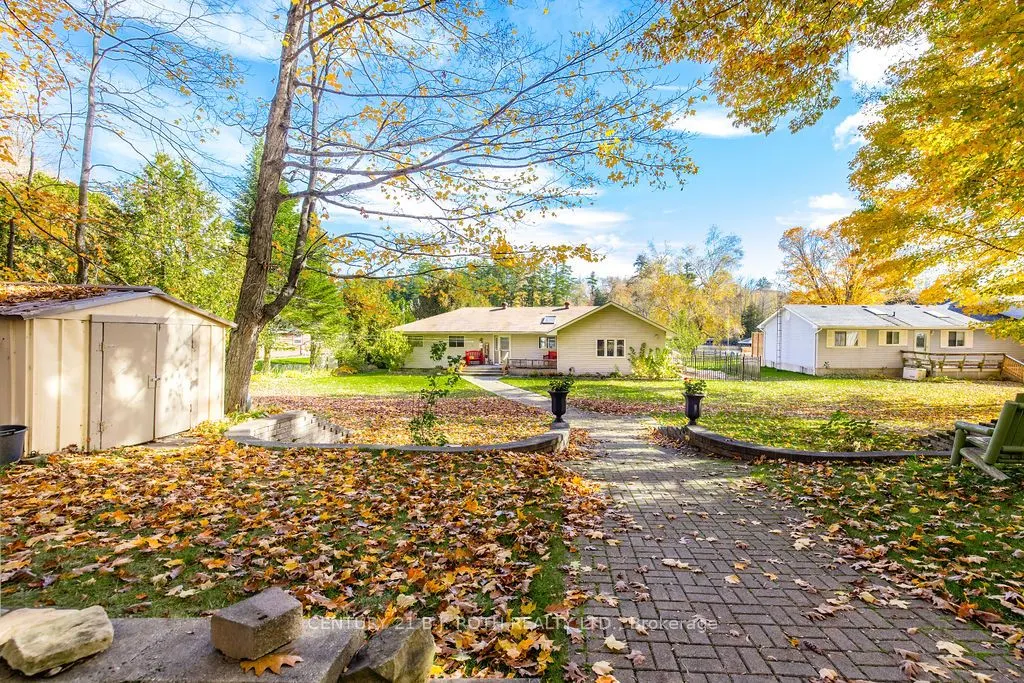 1909 Mcleod Drive