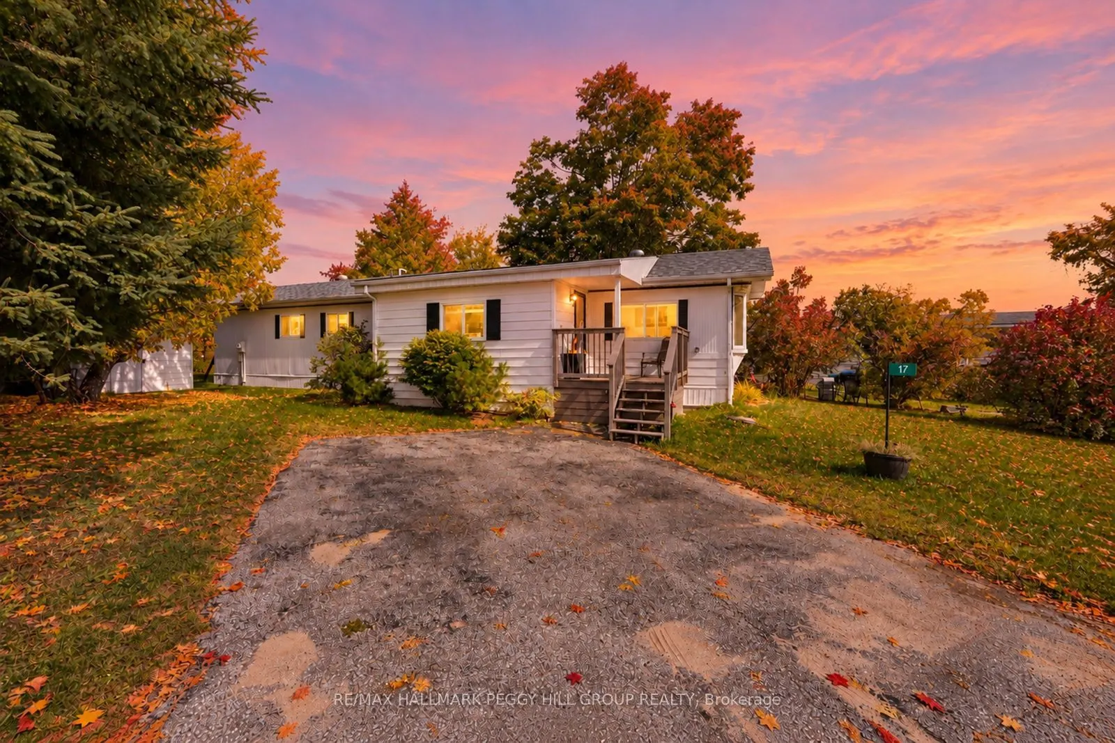 17 Balantrae Drive