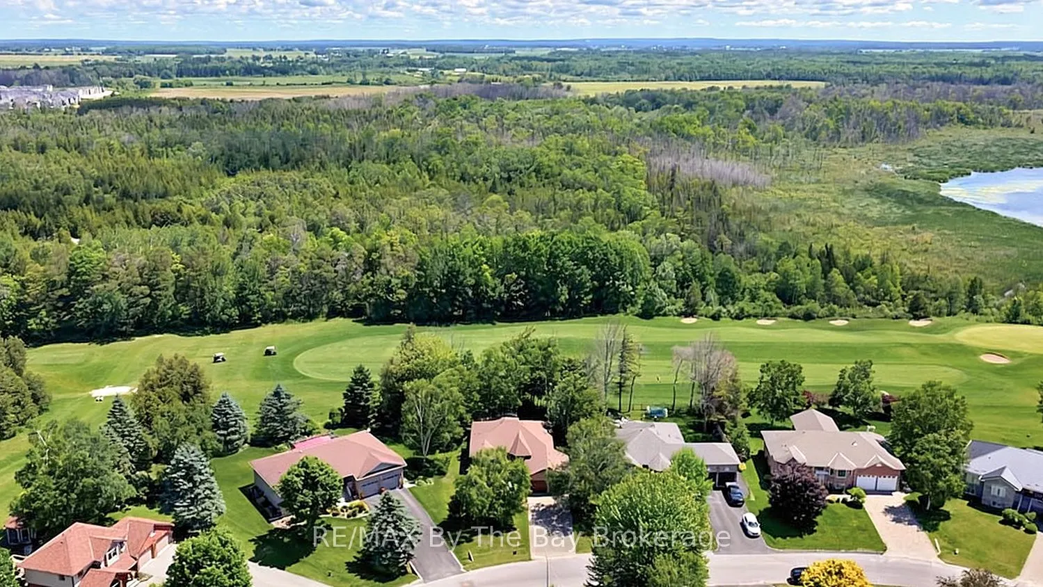 54 Fairway Crescent