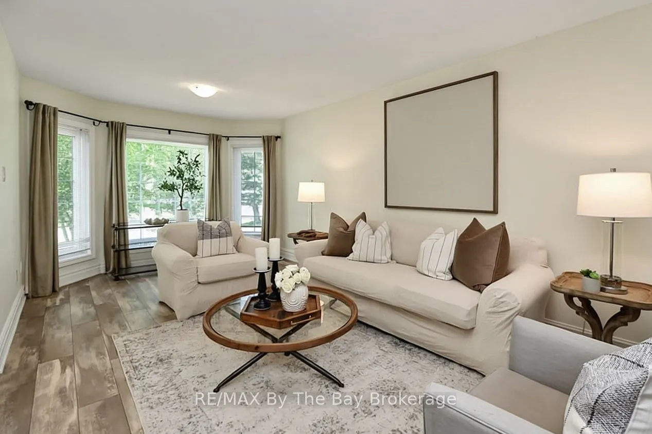 54 Fairway Crescent
