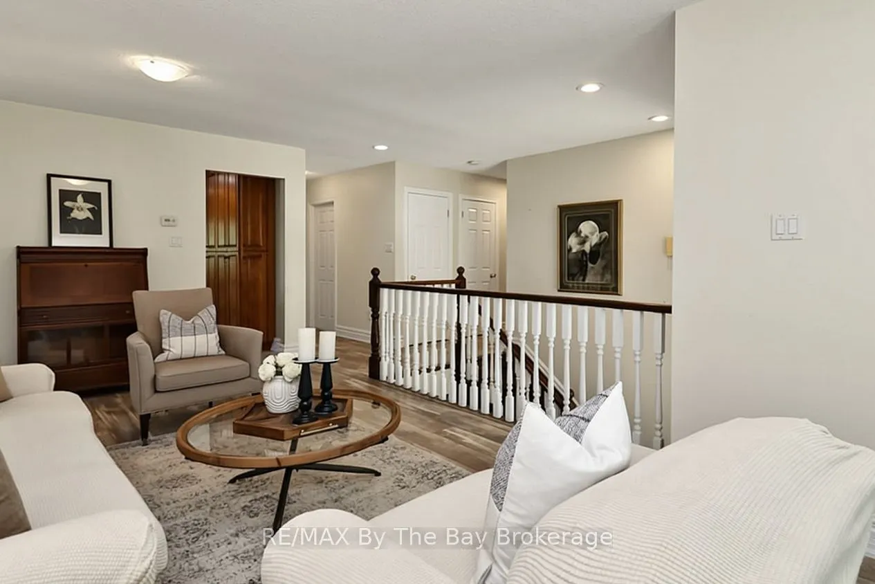 54 Fairway Crescent