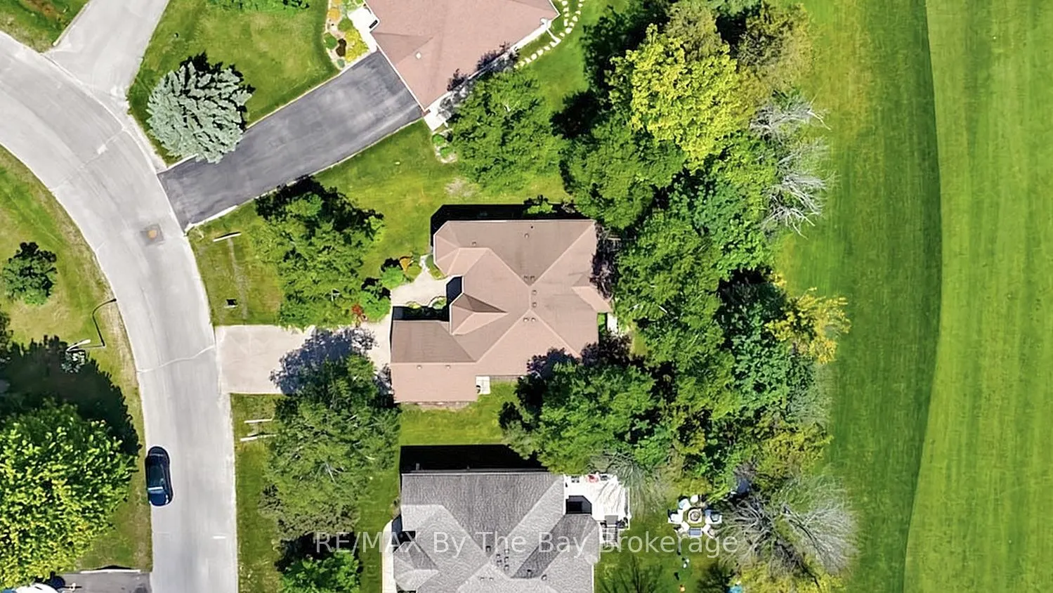 54 Fairway Crescent