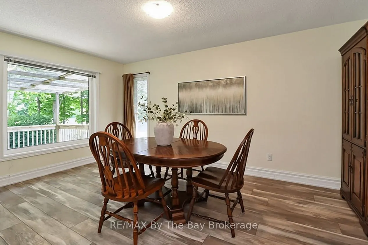 54 Fairway Crescent