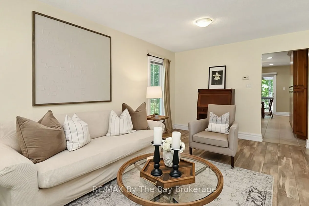 54 Fairway Crescent