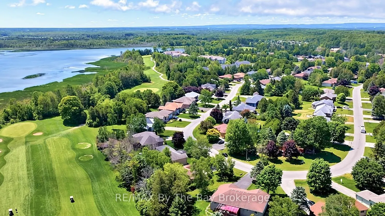 54 Fairway Crescent