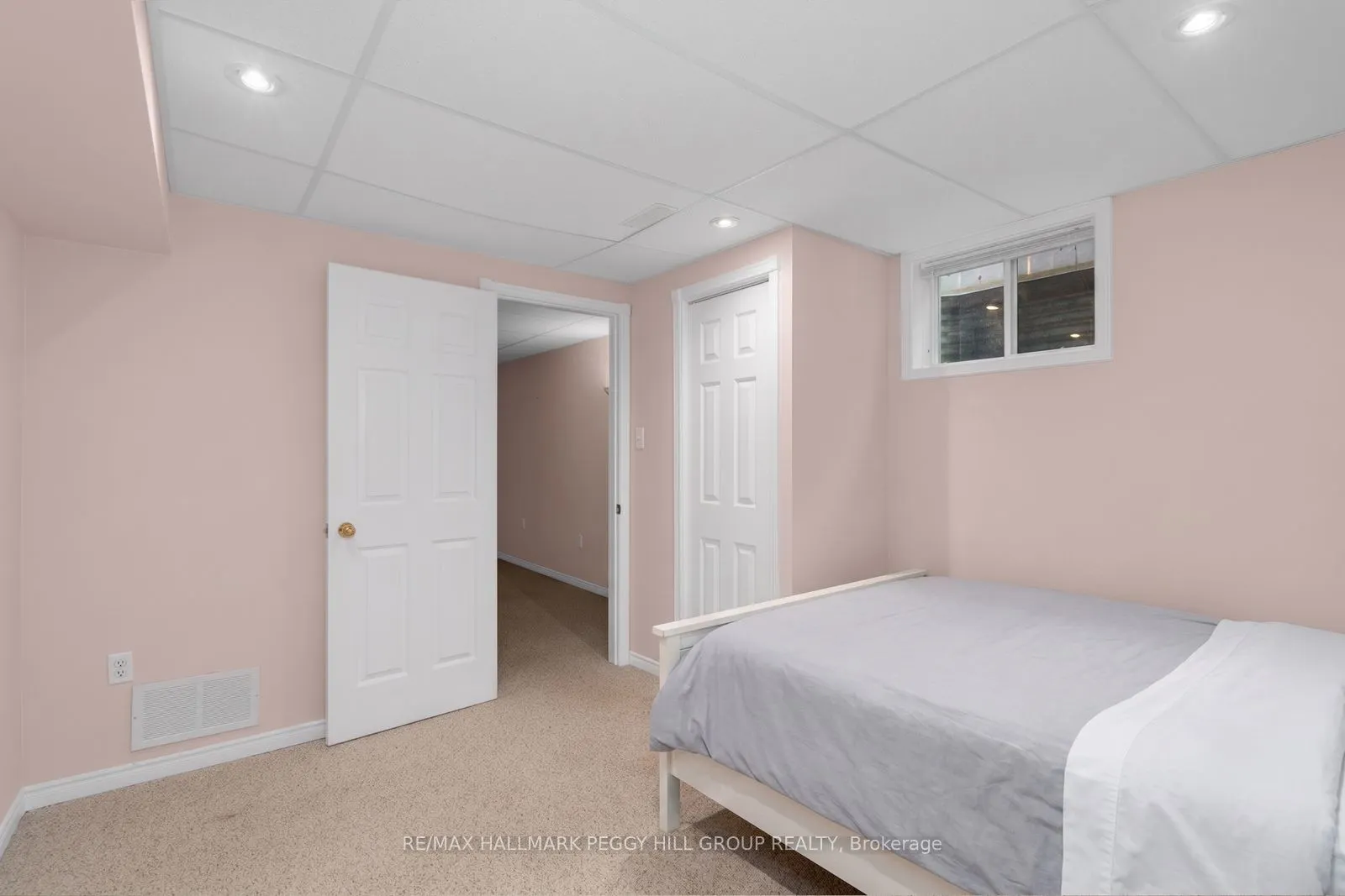 22 Richler Crescent