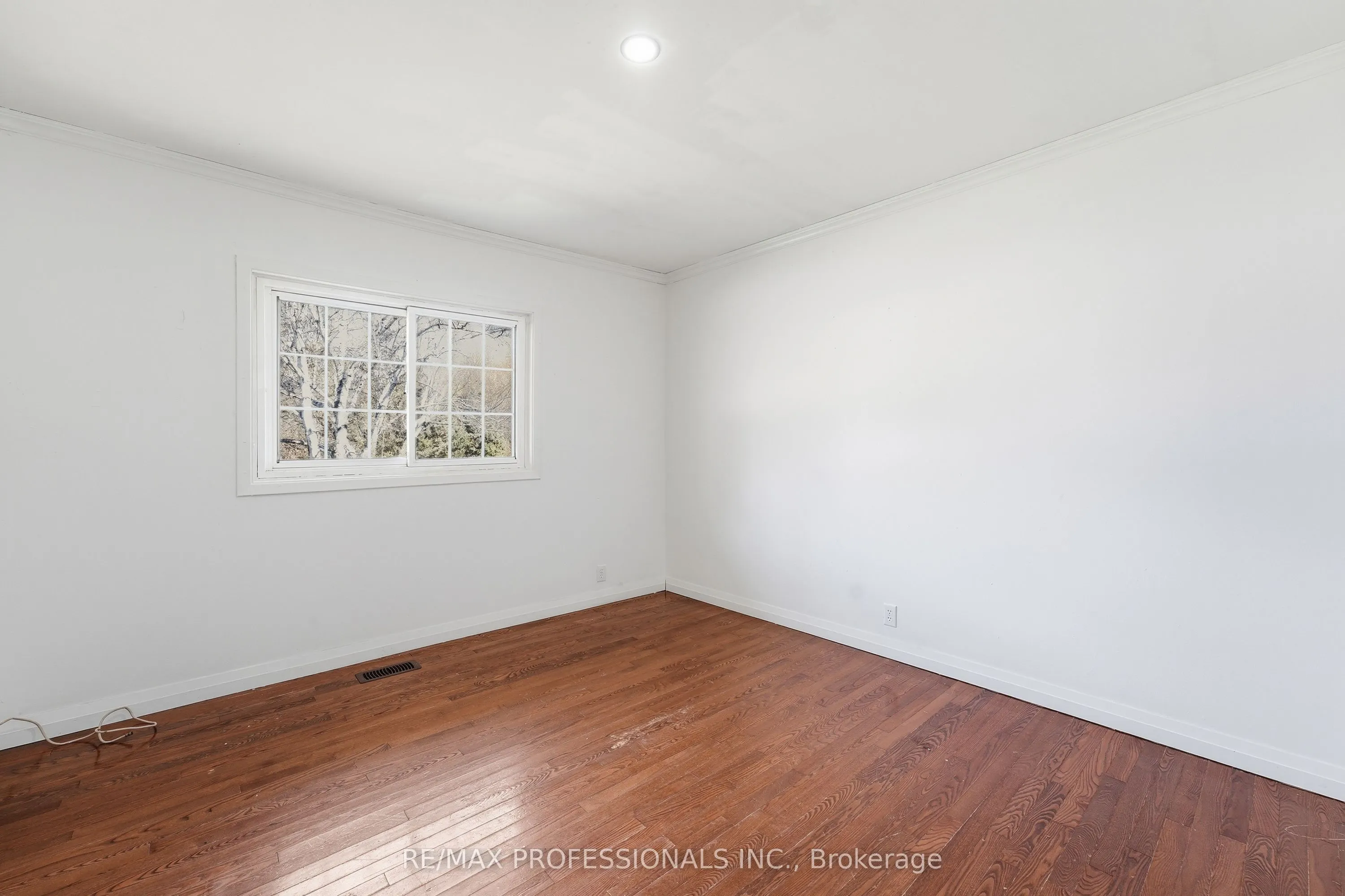 120 Switzer Street