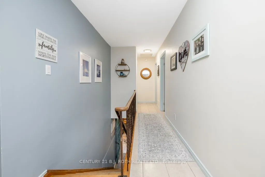61 Ward Avenue