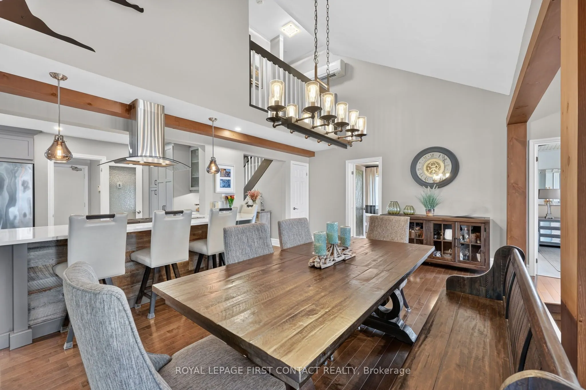 167 Lakeshore Road W
