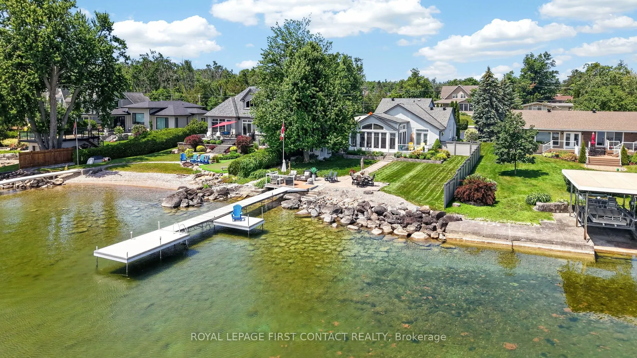 167 Lakeshore Road W