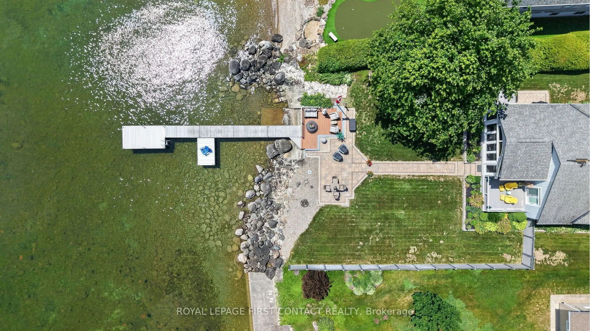 167 Lakeshore Road W