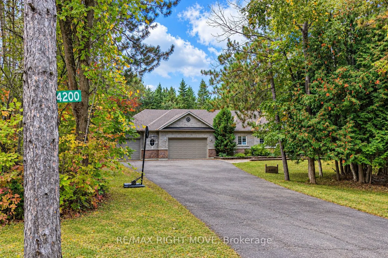 4200 Pine Valley Lane