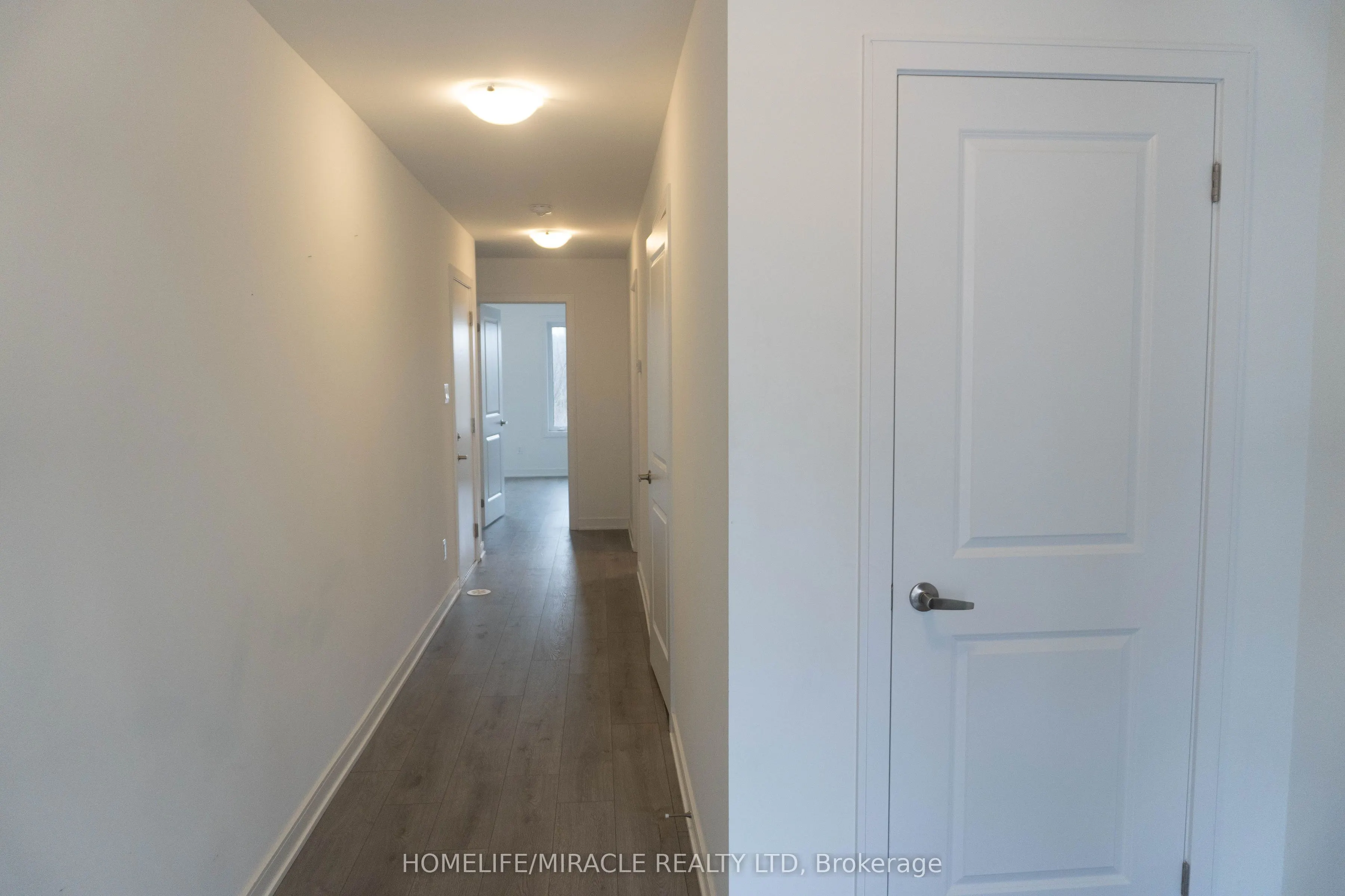 60 Blue Forest Crescent
