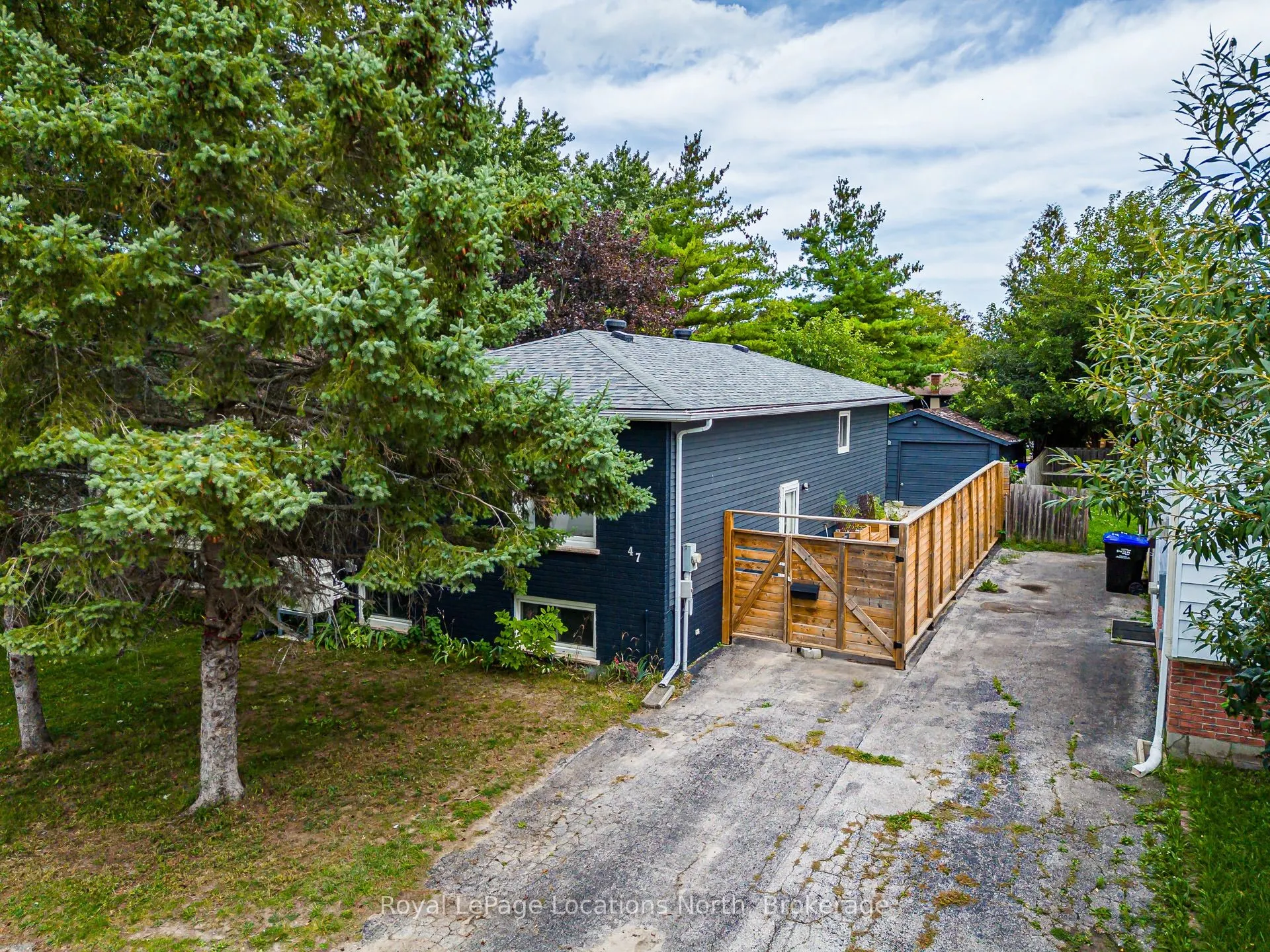 47 Courtice Crescent