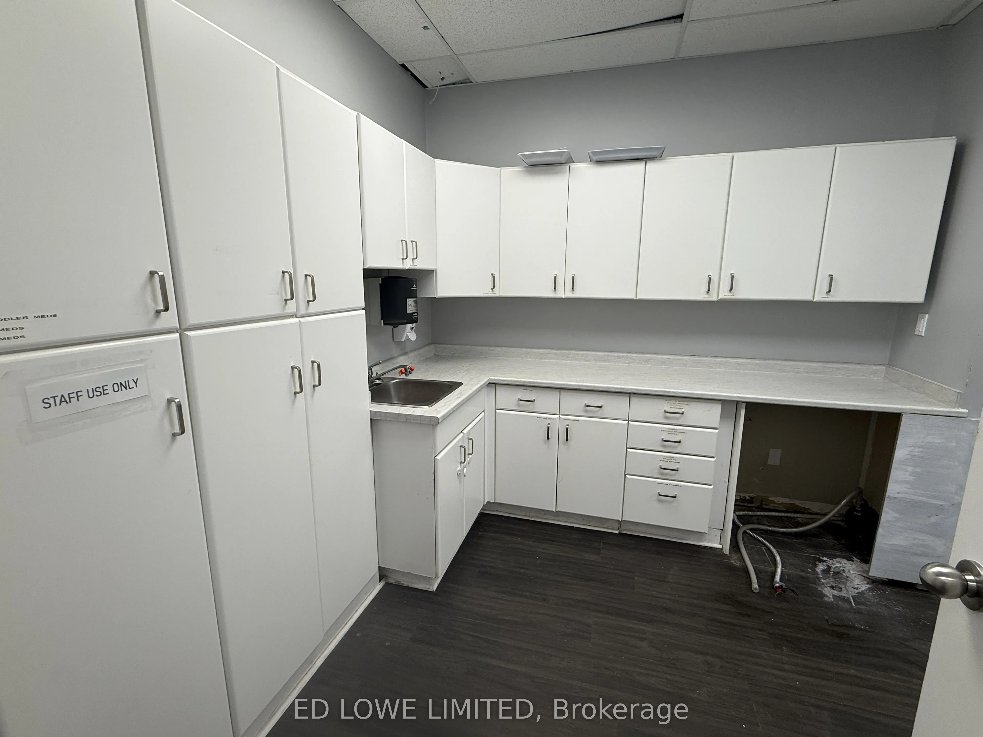 555 Mapleview Drive W #8 - 10a