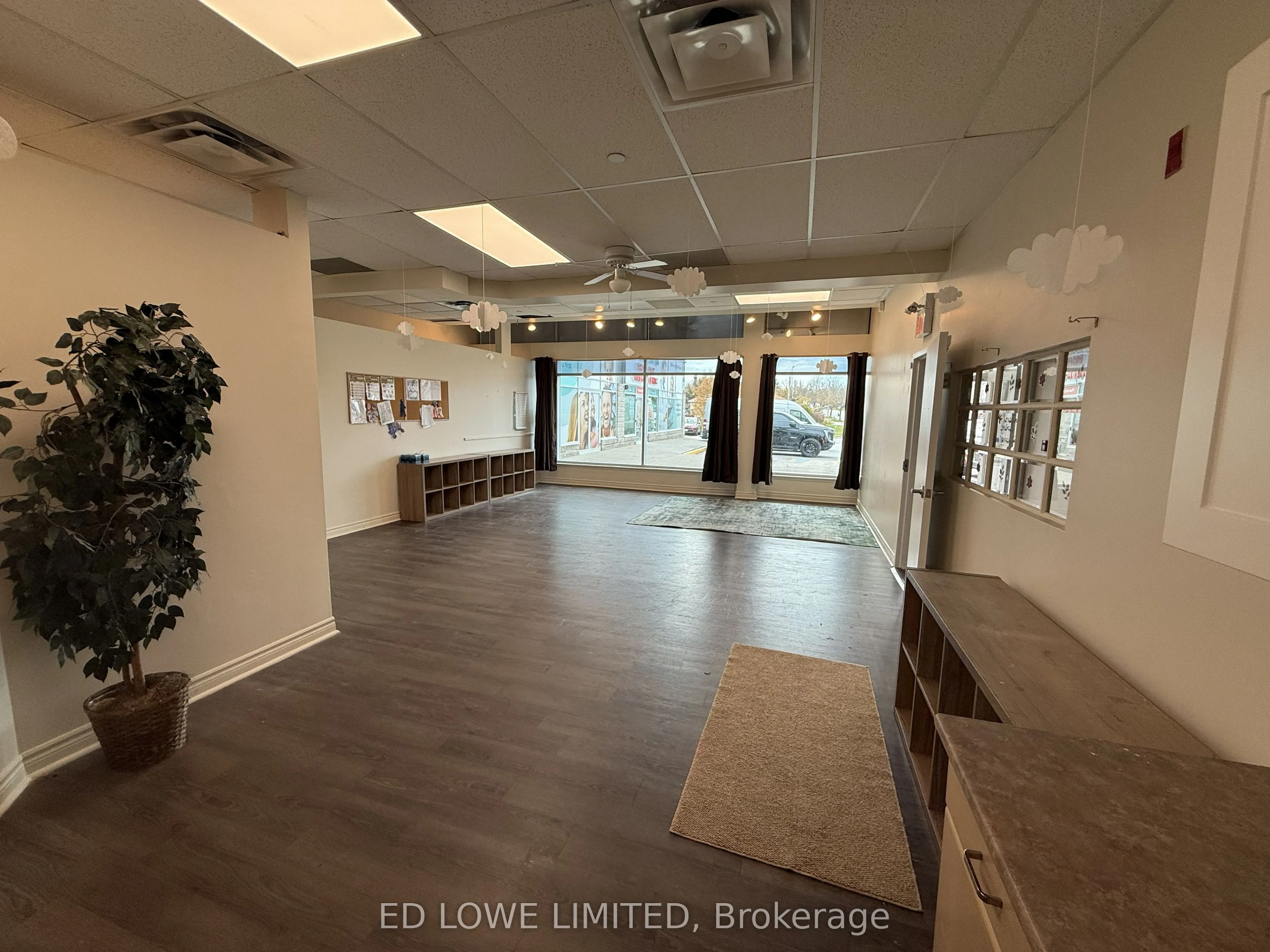 555 Mapleview Drive W #8 - 10a