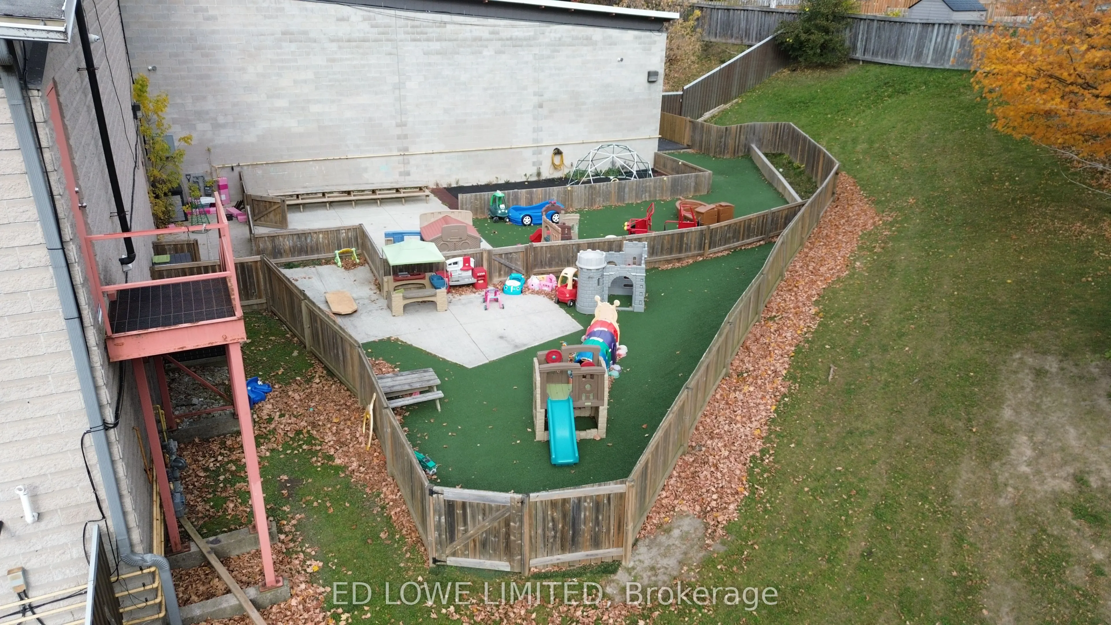 555 Mapleview Drive W #8 - 10a