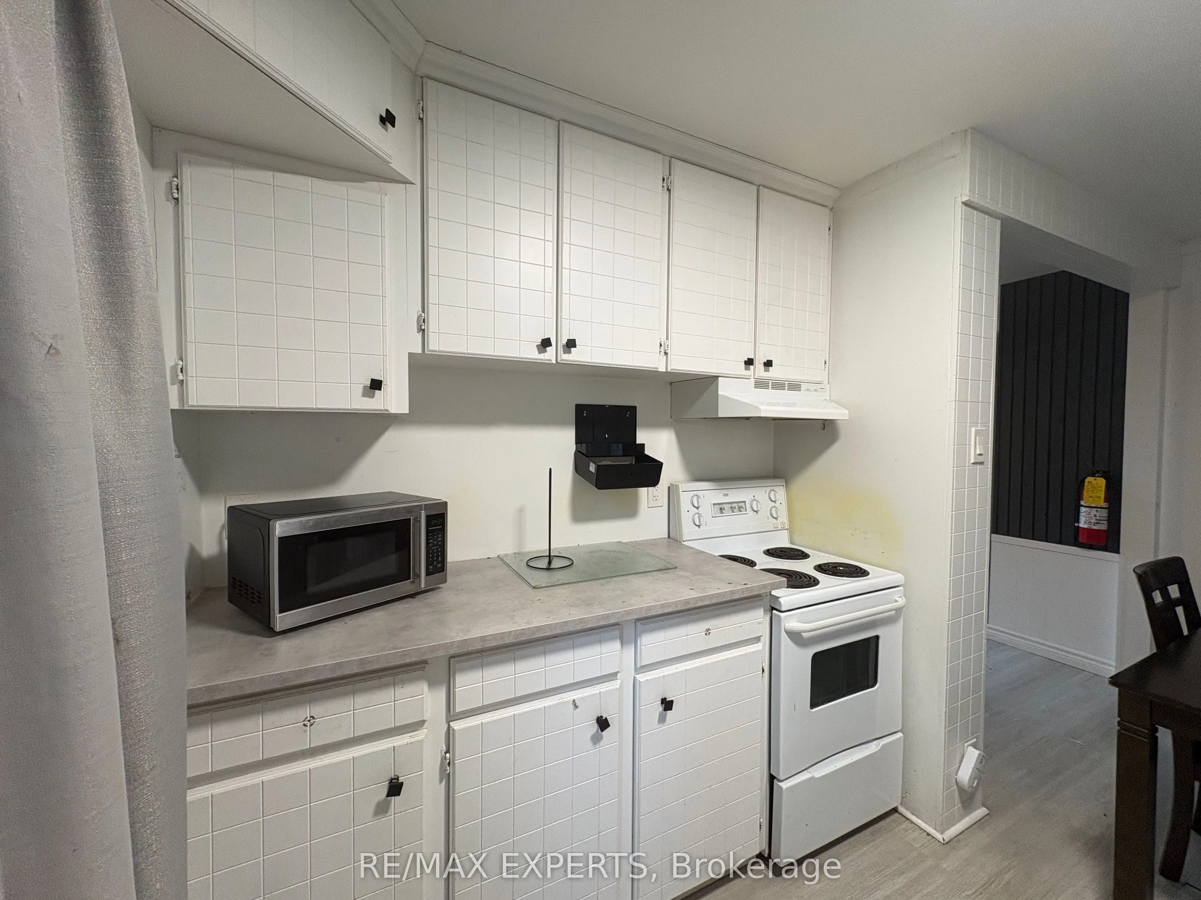 9782 Beachwood Drive