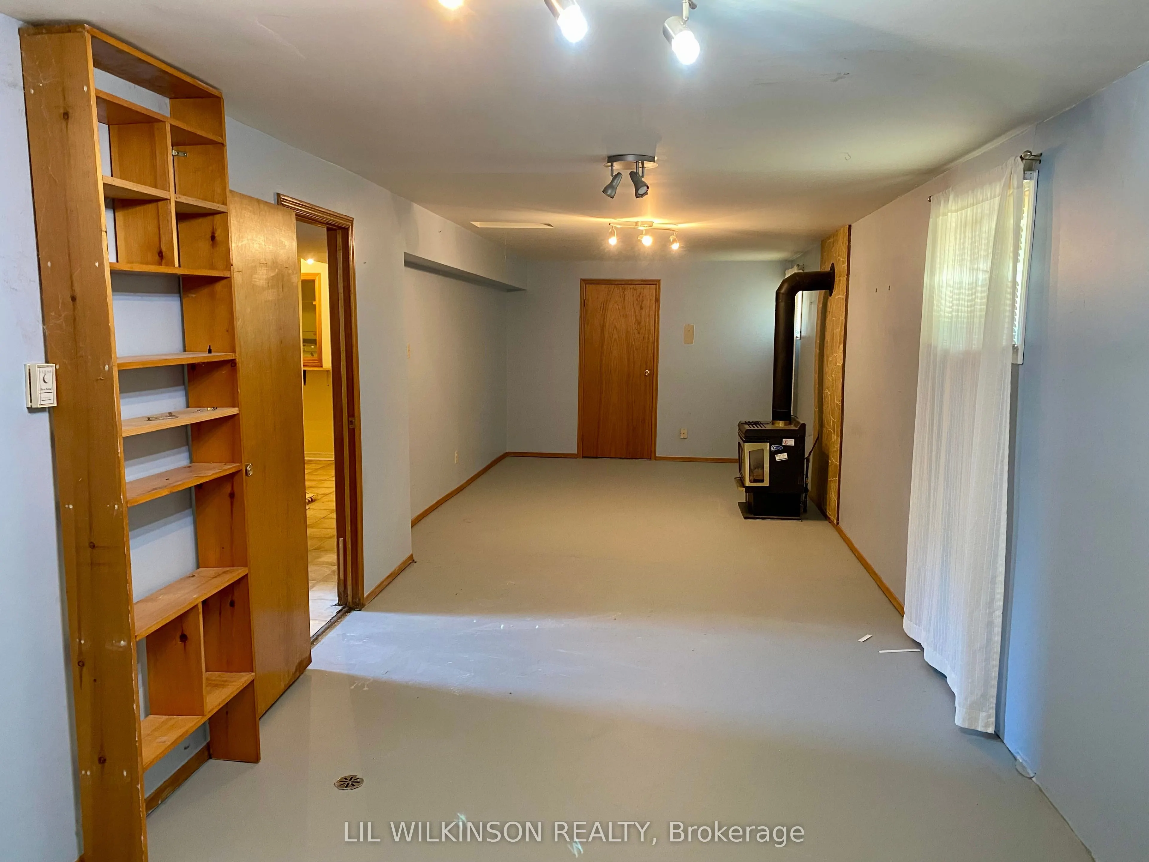 4 Sunset Crescent
