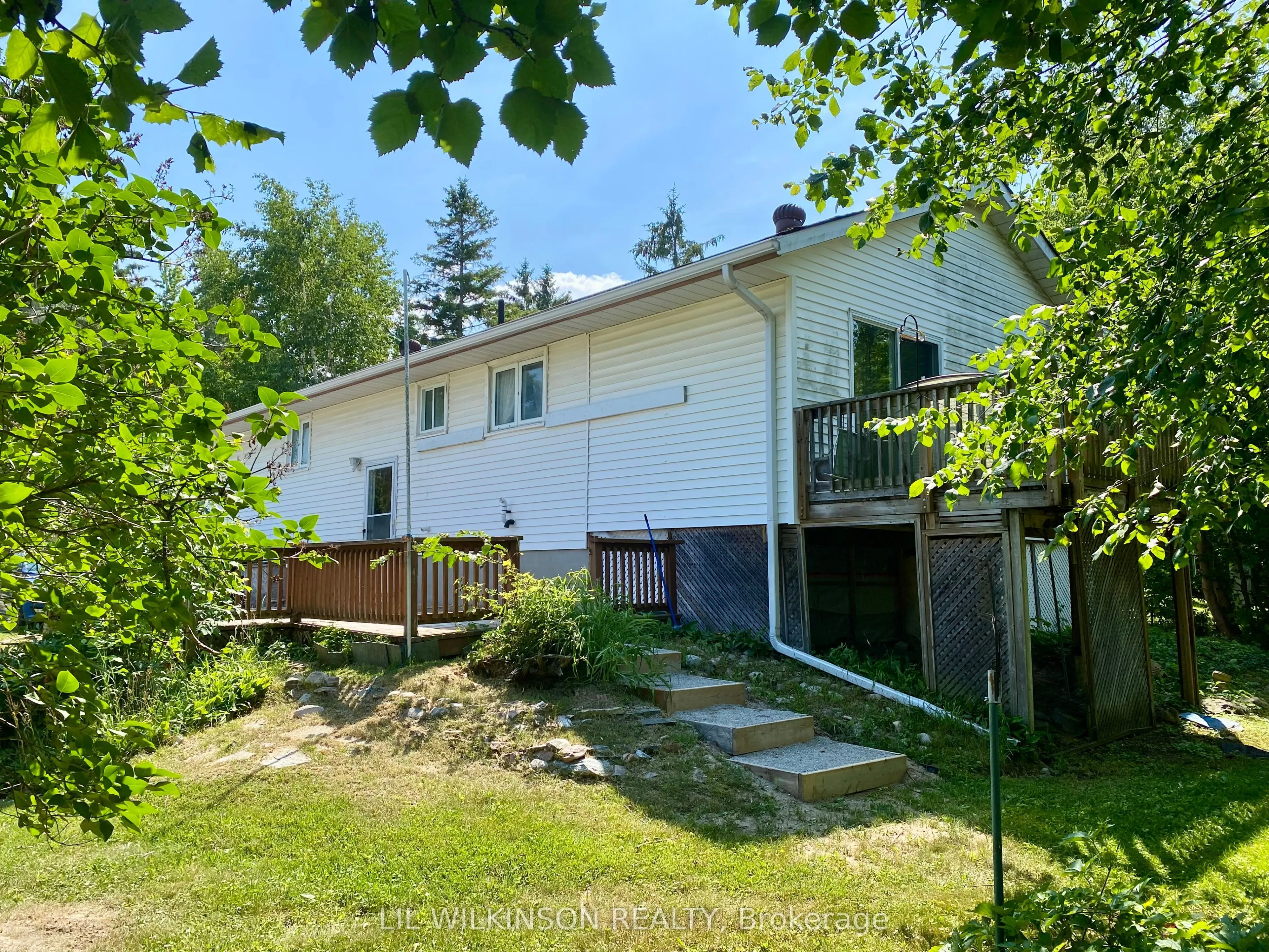4 Sunset Crescent
