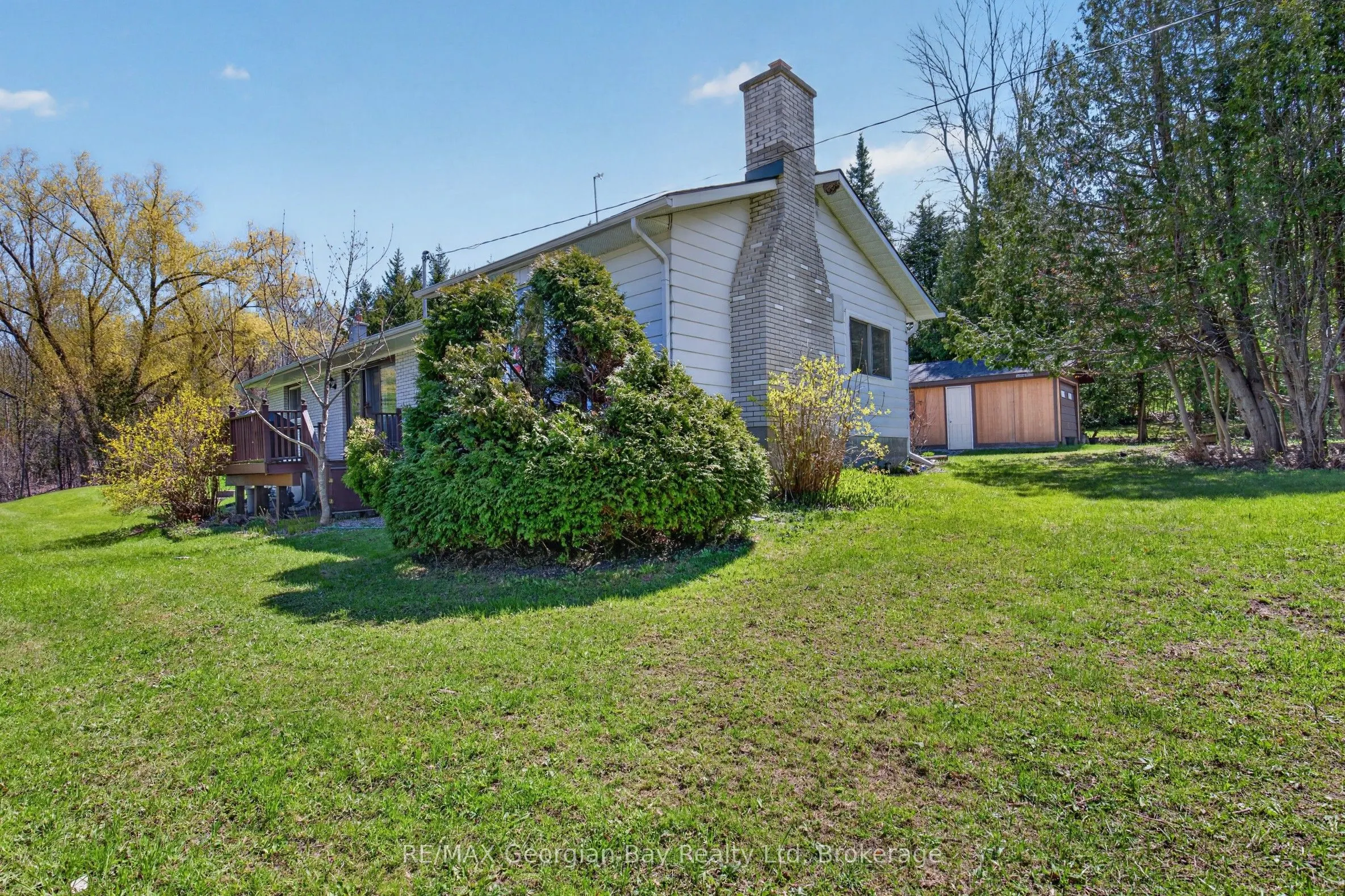 2407 Rumney Road