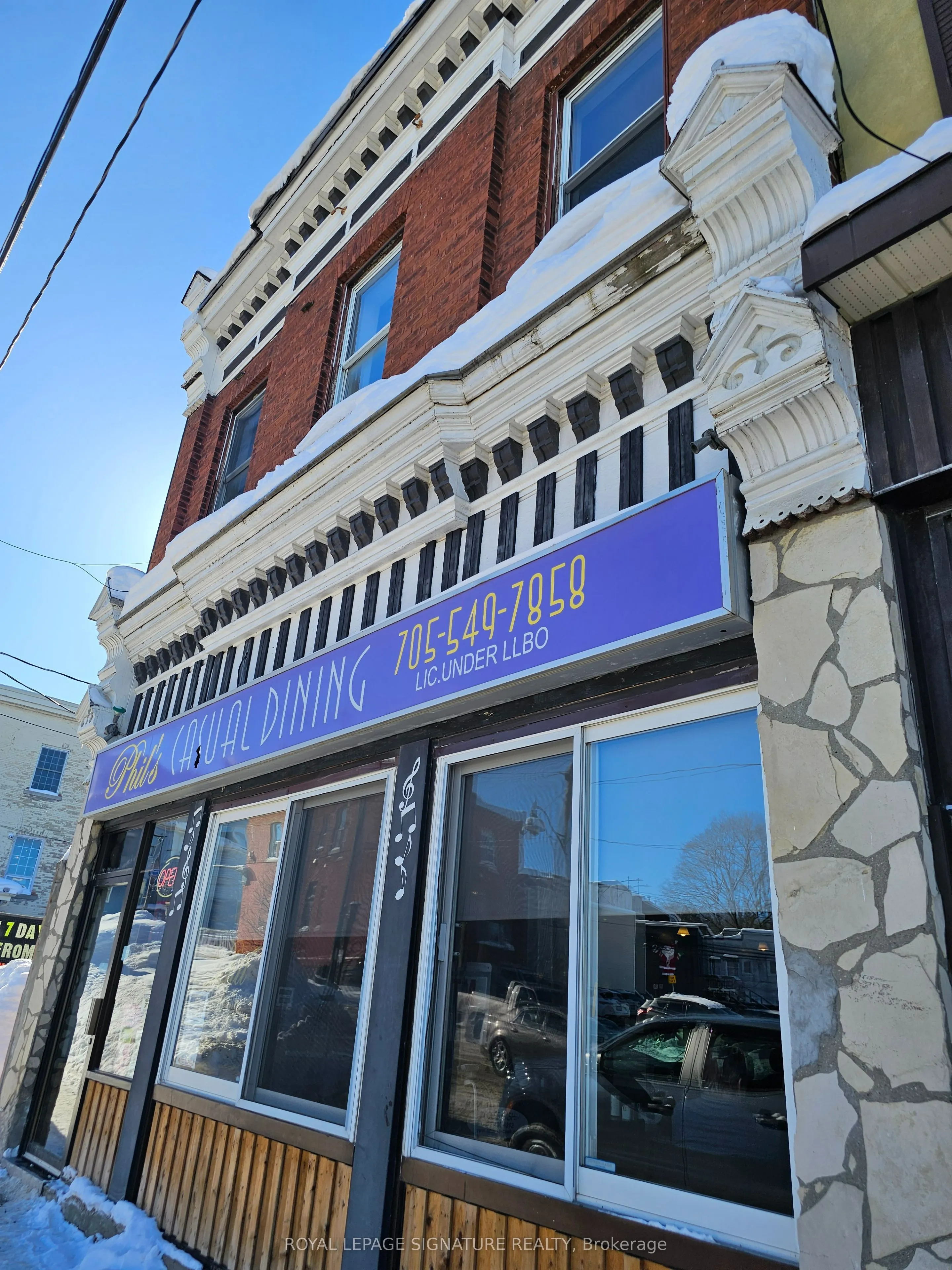 48 Main Street