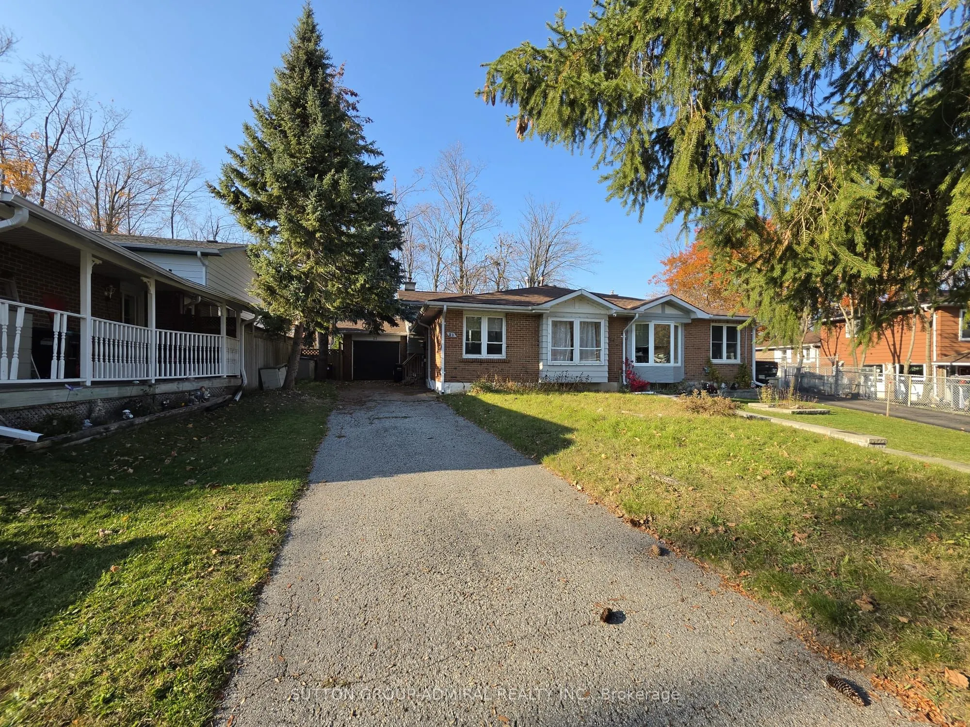 21 Ashdale Court