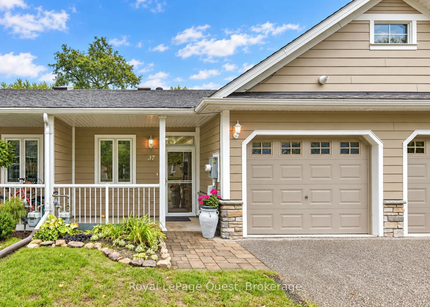 37 Riverwalk Drive