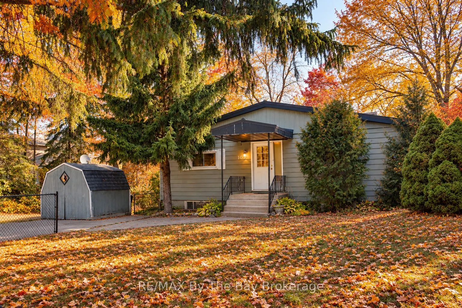 103 Sunnidale Road S