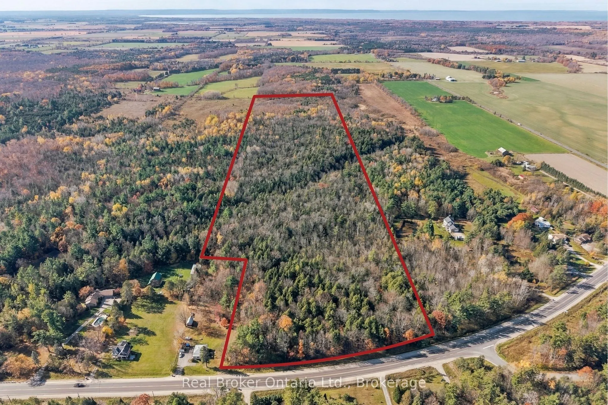 Lt 84 Penetanguishene Rd Road