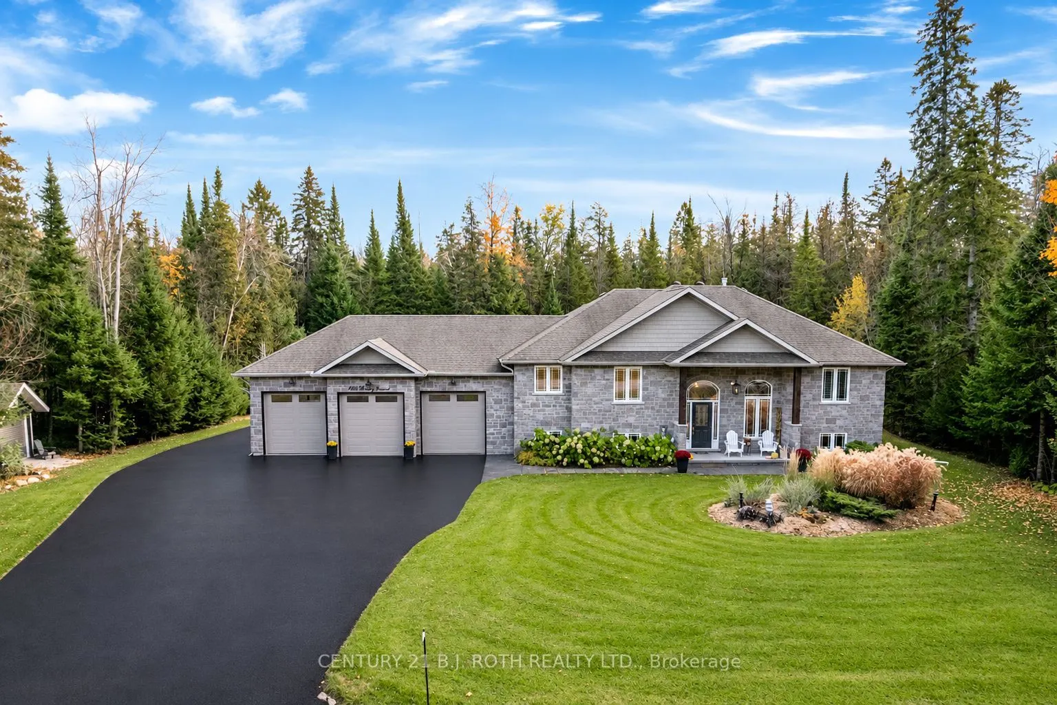 1435 Rimkey Crescent