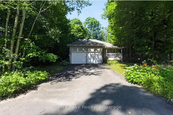 22 LAURIER Boulevard