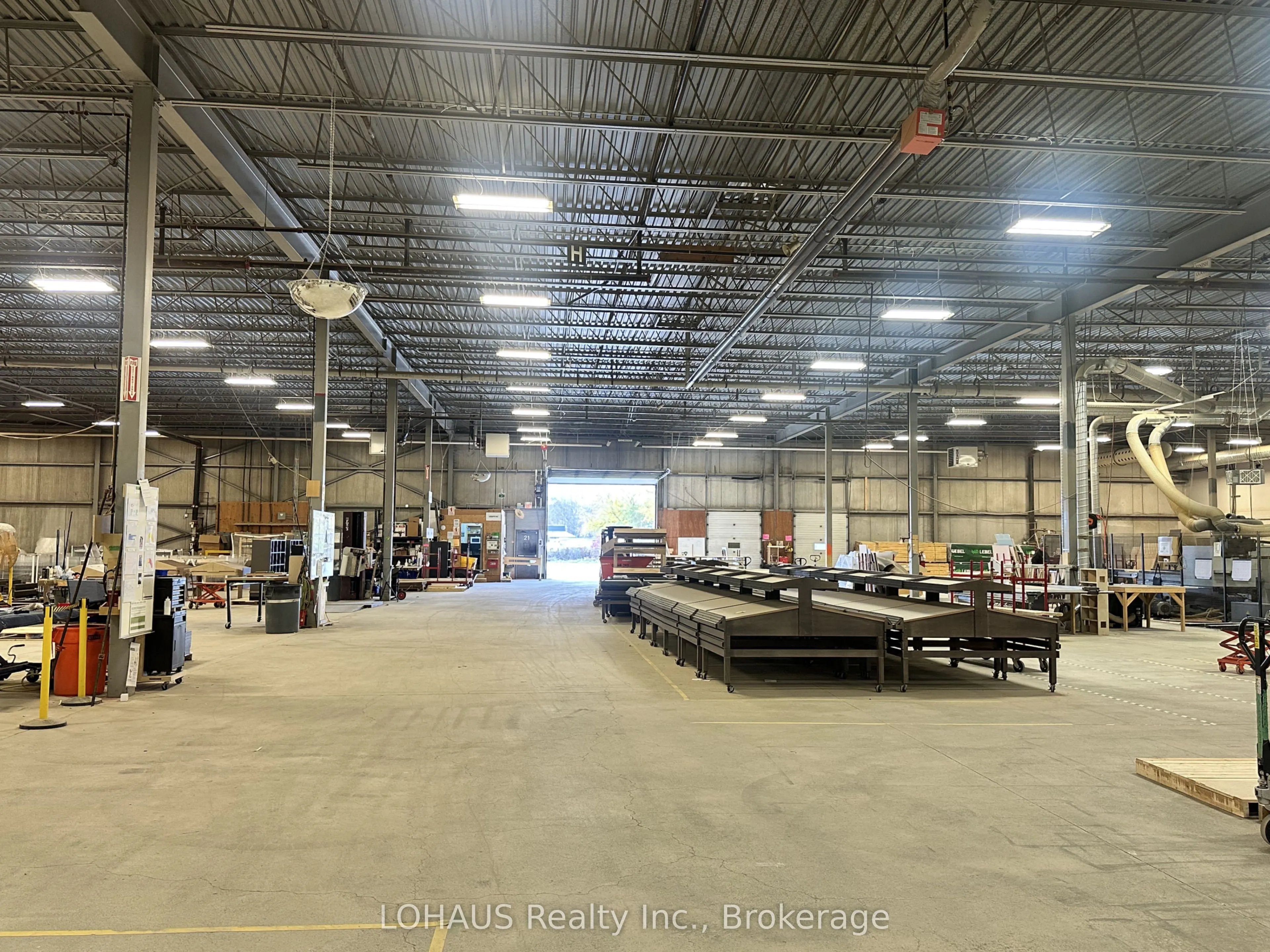 395 Raglan Street #4