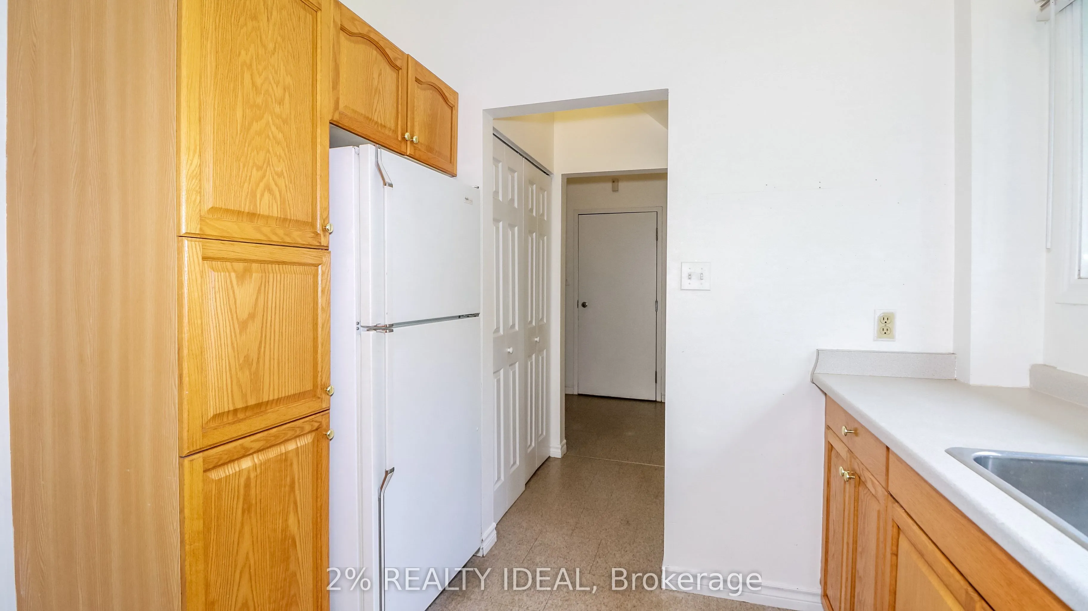 102 West Street N